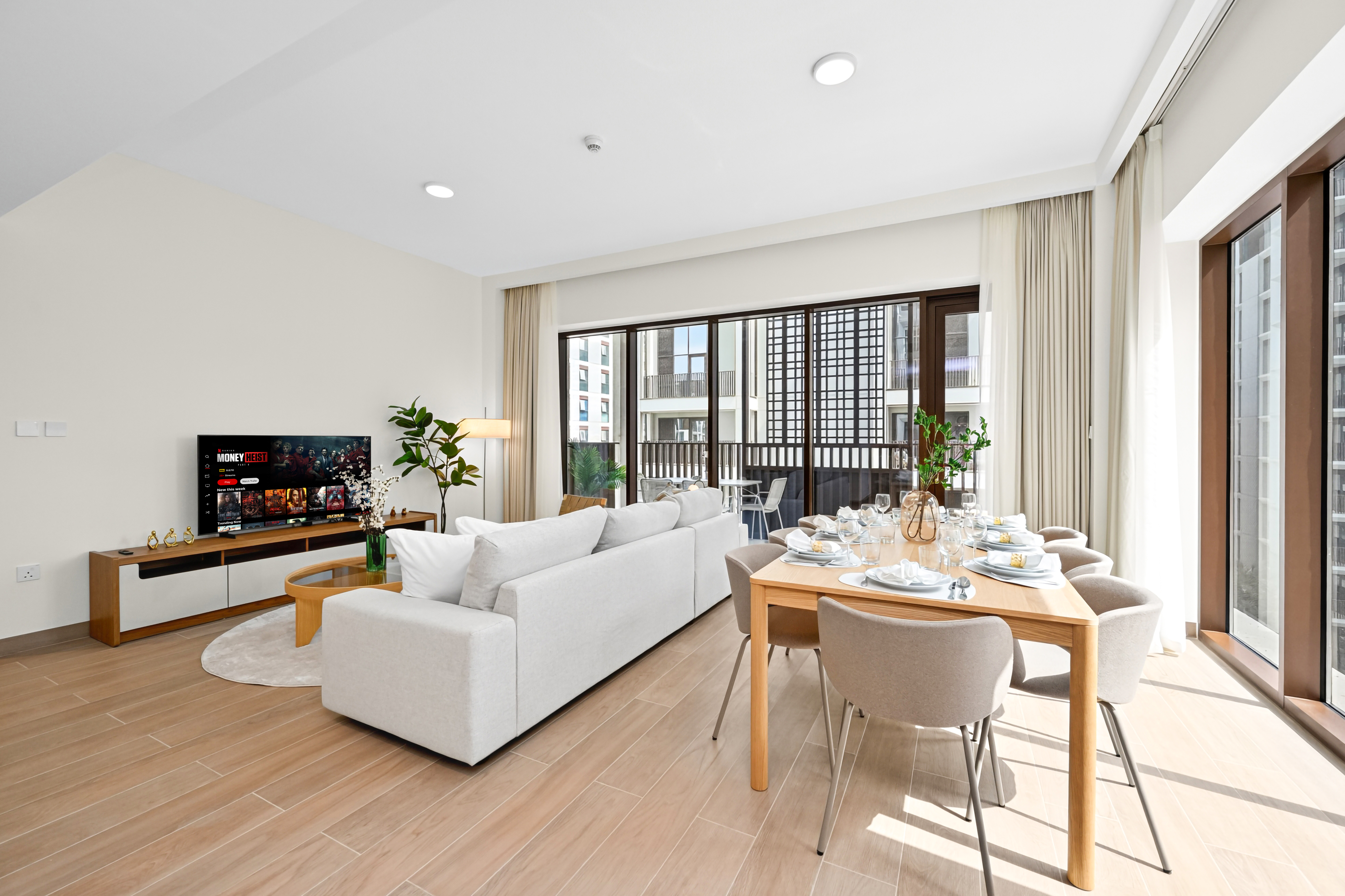 Modern and New 3BD + Maid's Room in Lotus 4, Creek Beach