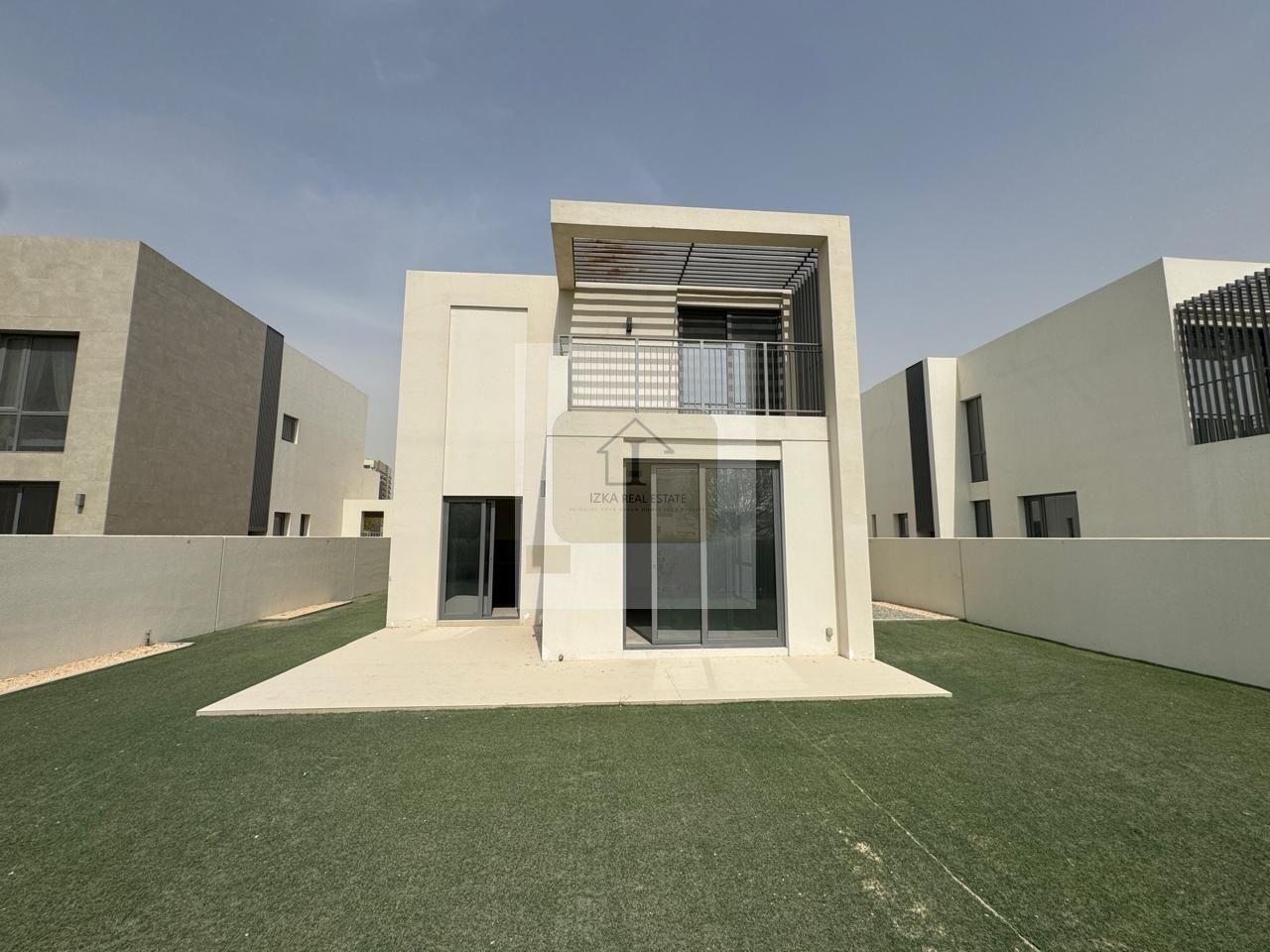 LARGE PLOT || WELL MAINTAINED || READY TO MOVE