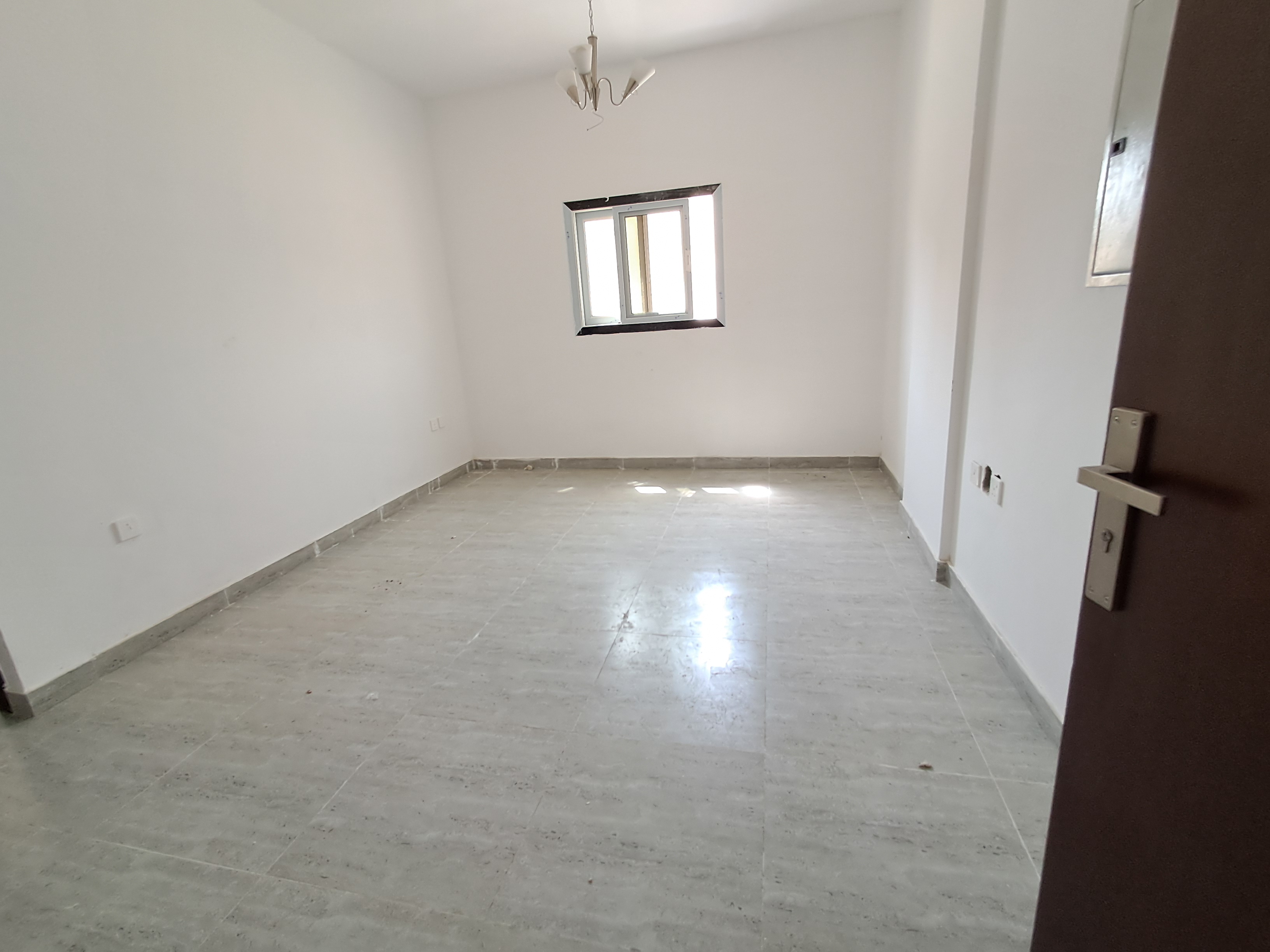 Same Like New 1bhk With All Facilities In Just 33998 Muwaileh building 1