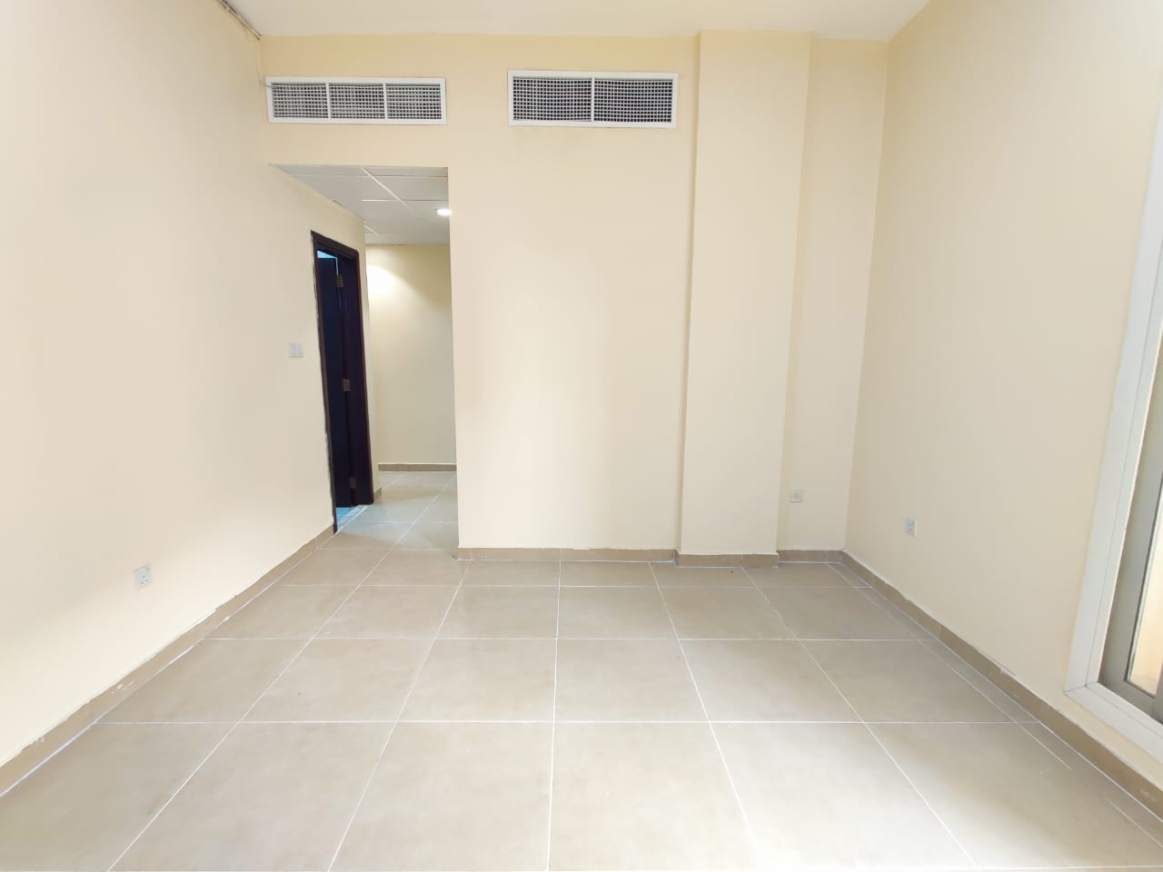 Same Like New 1bhk With All Facilities In Just 27998 Muwaileh building 1