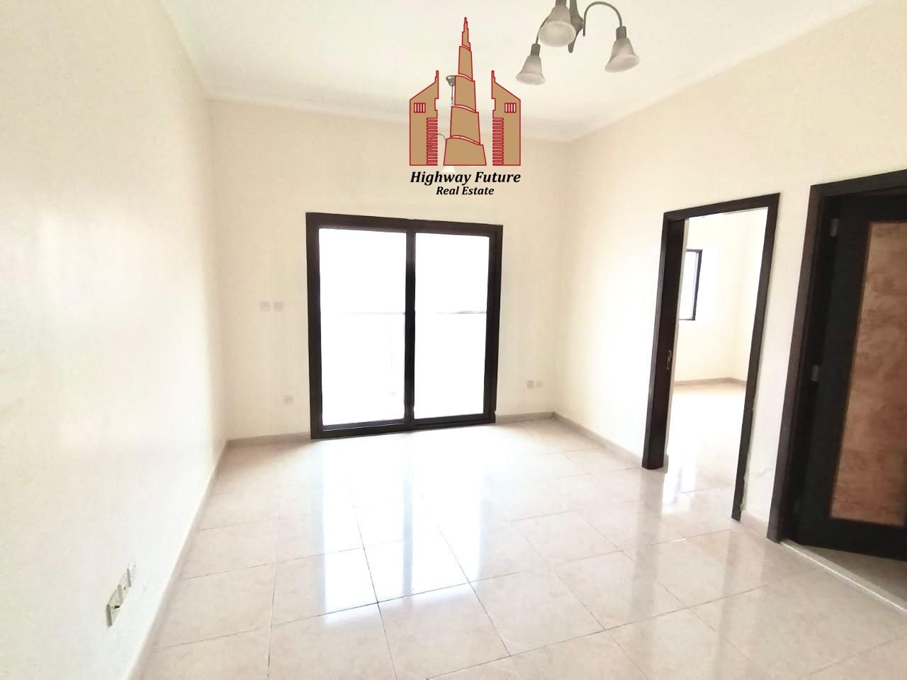 Spacious 1bhk just 37k with parking front of Safari Mall in Muwaileh