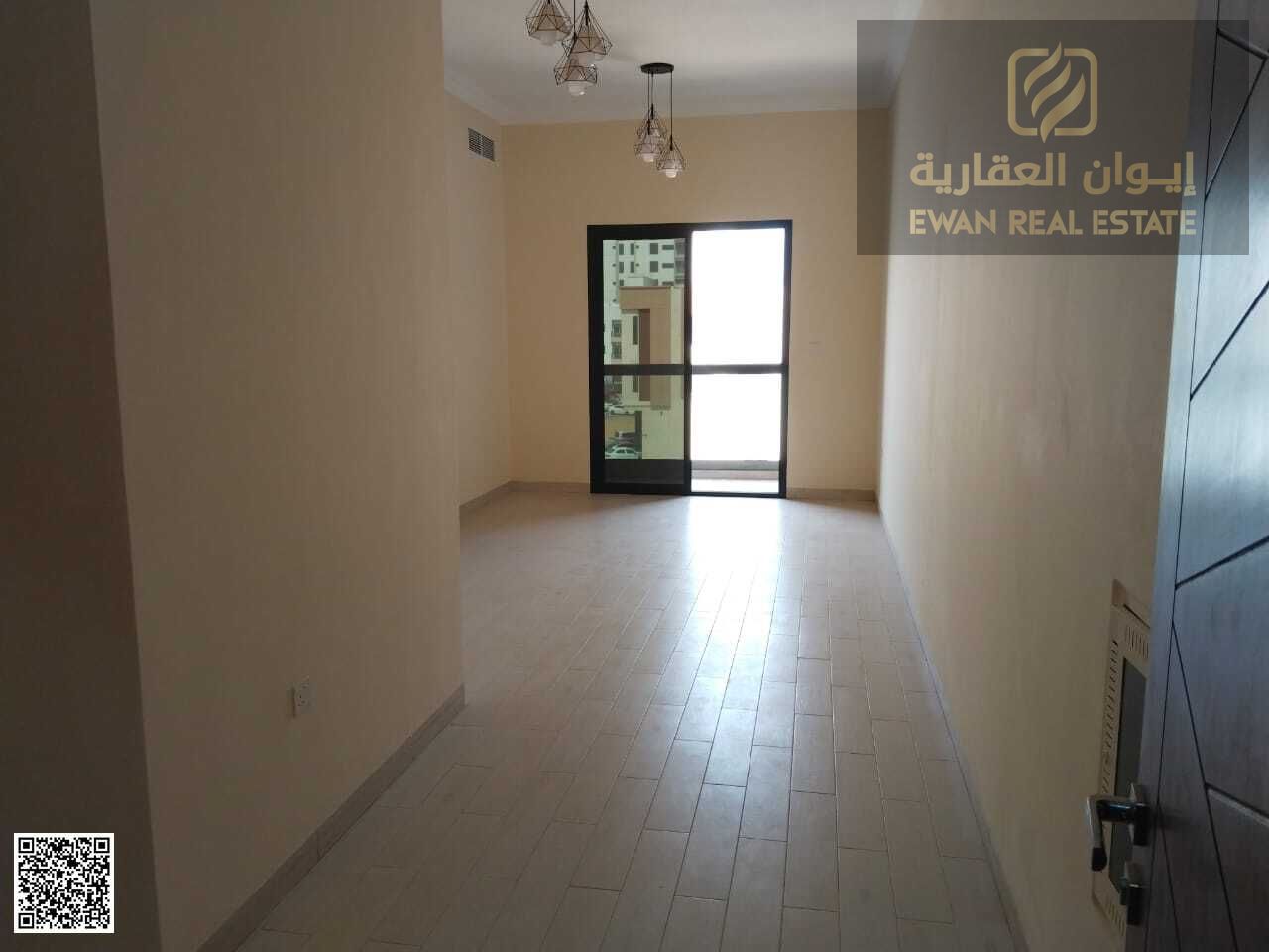 2BR//FIRST RESIDENT/