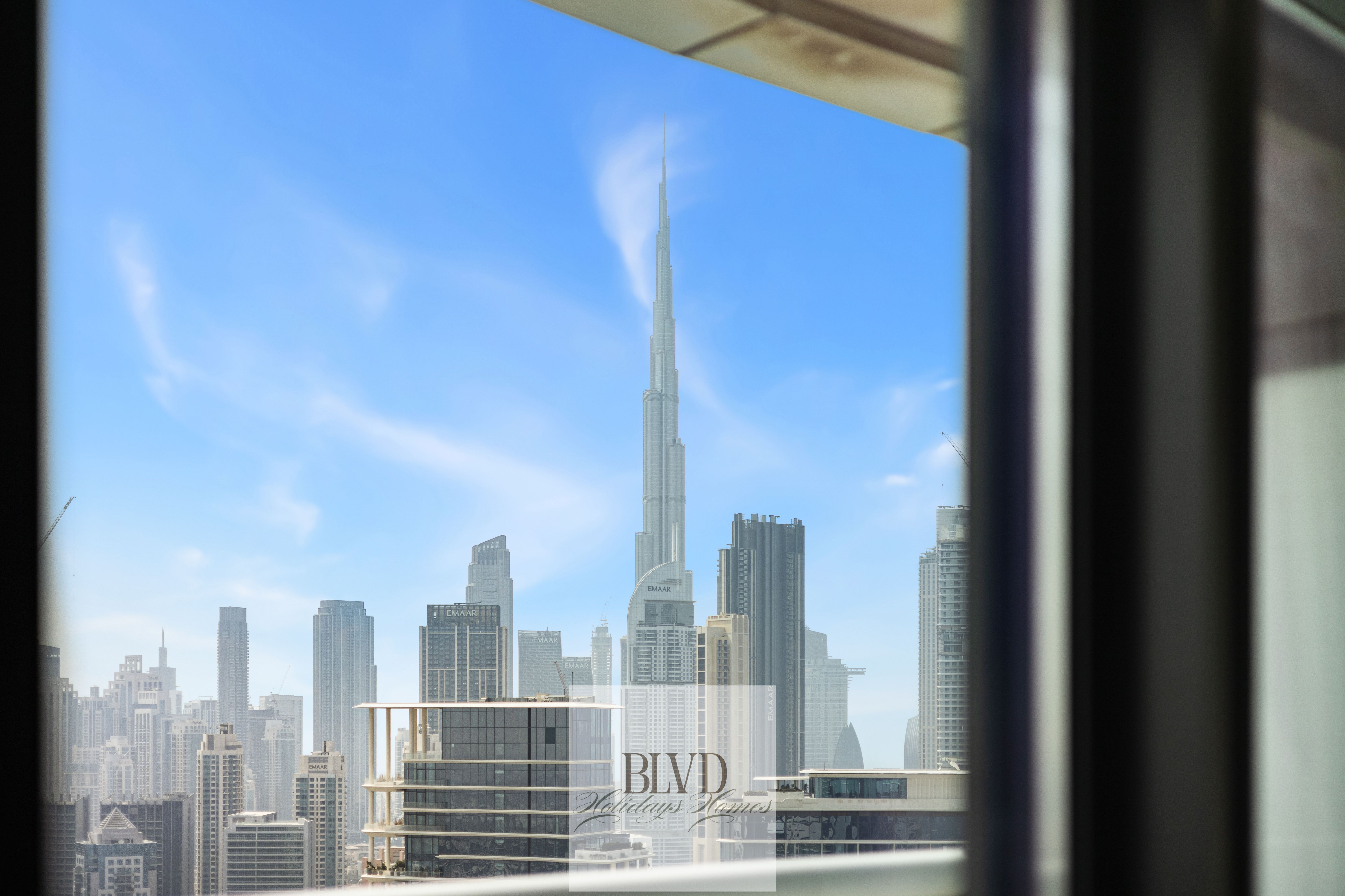 BLVD | Luxury Stay with Burj Khalifa View