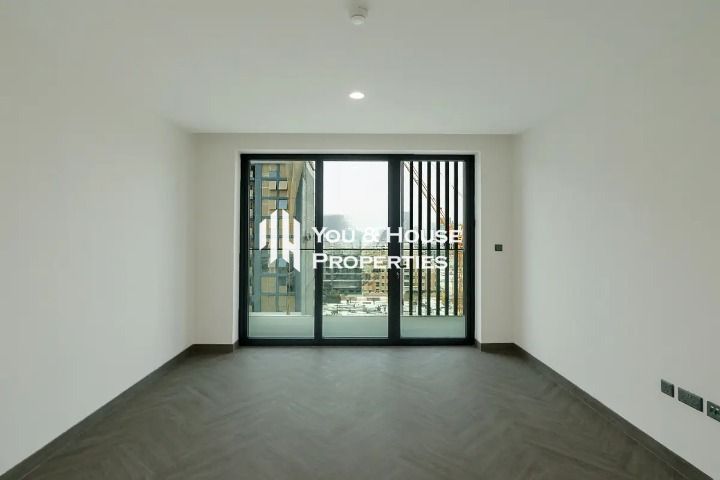 Brand New Studio I Unique Layout I Premium Amenities