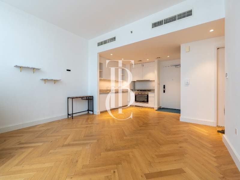 Spacious 3+1 | High Floor | Best Value at 270k