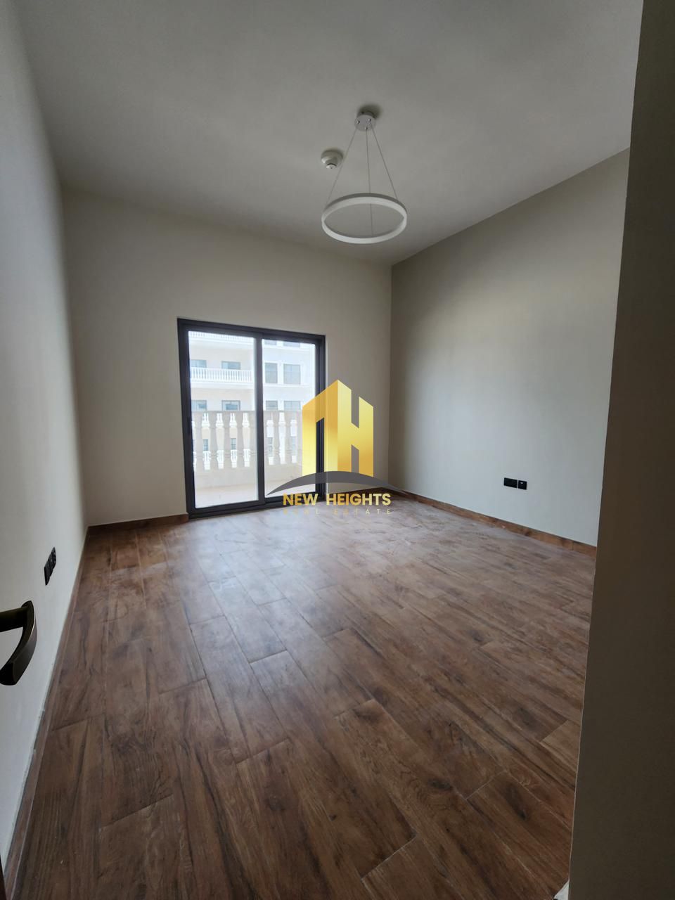 Near Metro Station | Closed Kitchen | 2BR
