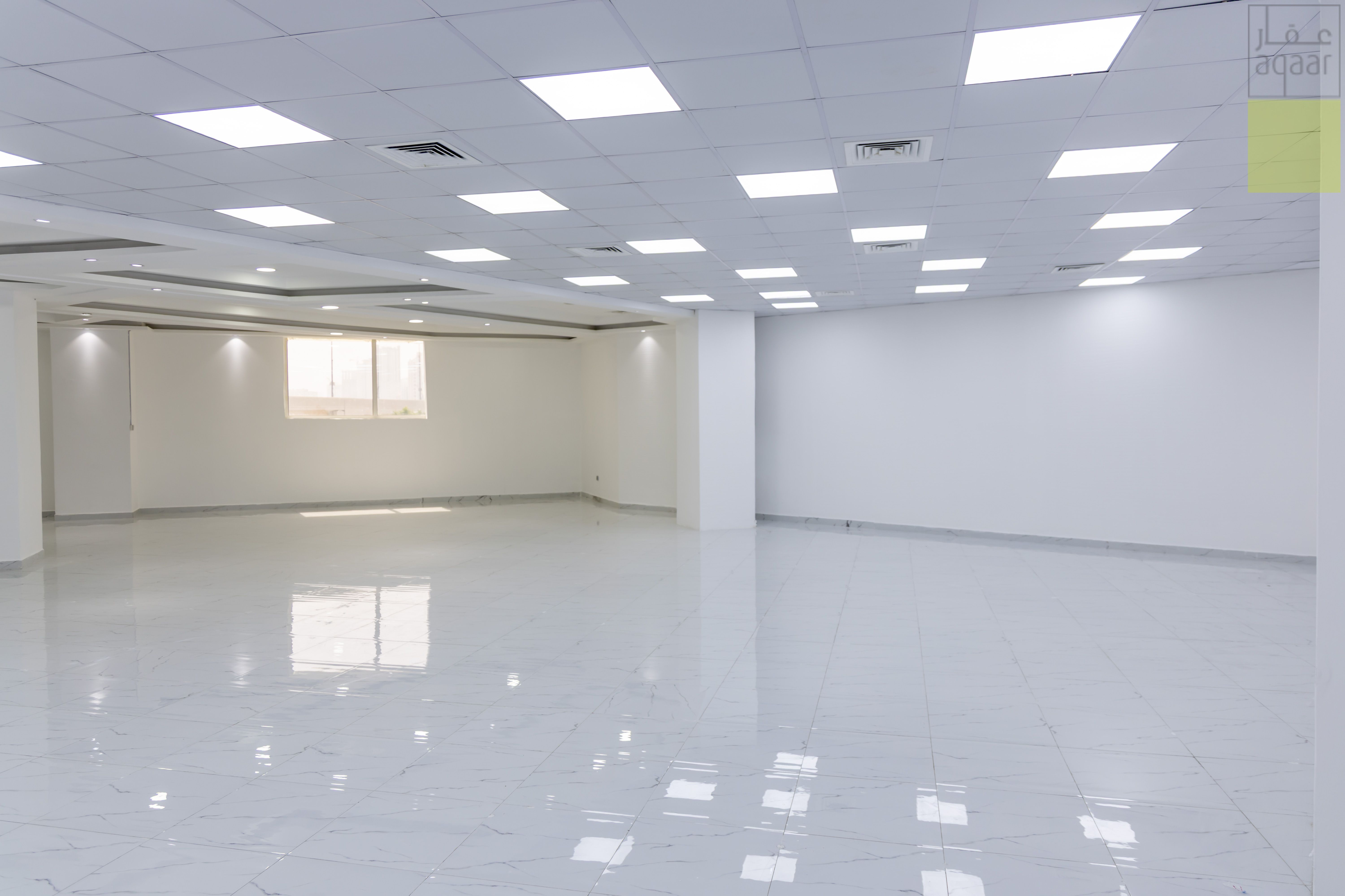 Ready-to-Move Offices for Rent with Free Parking