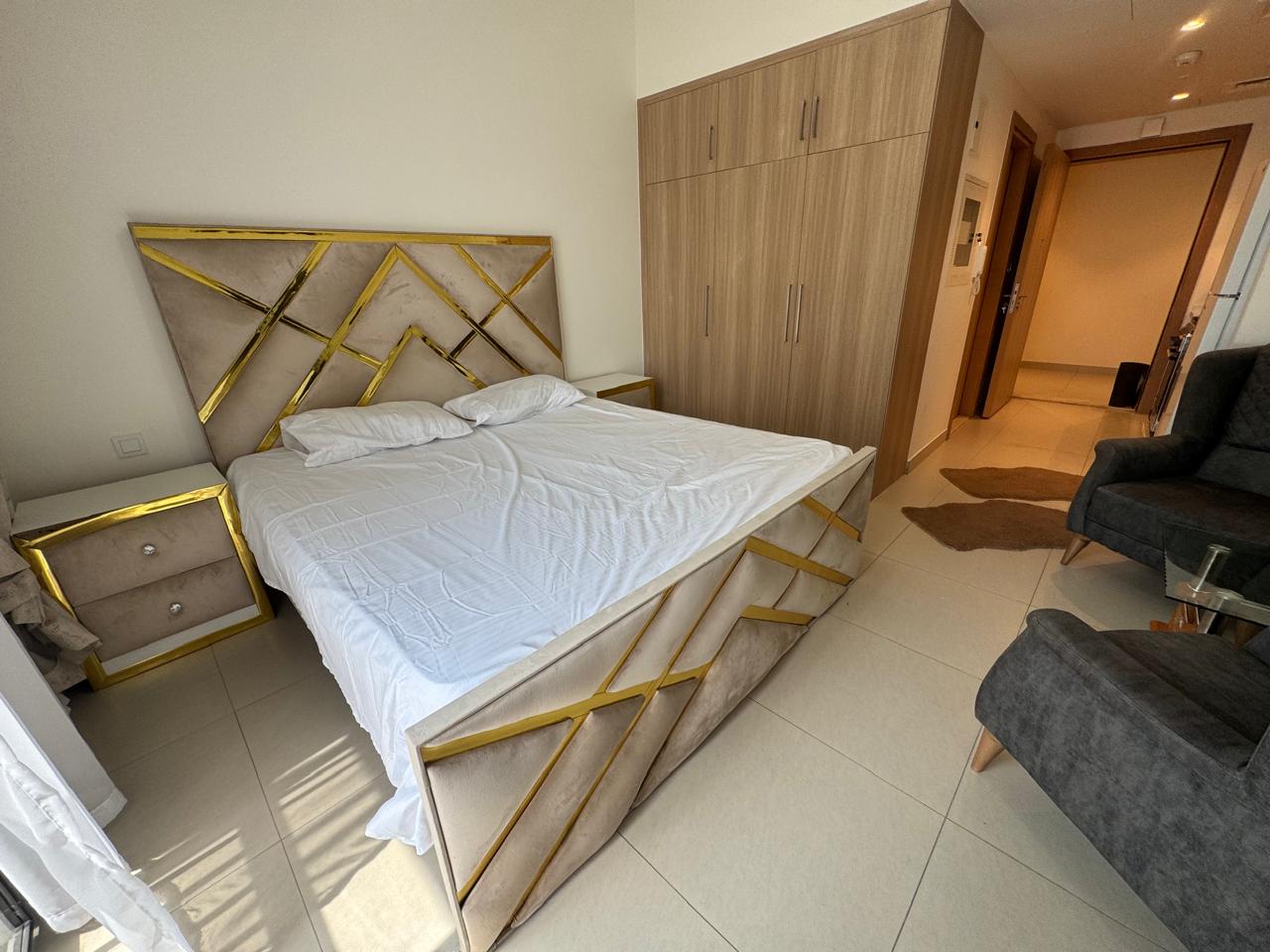 studio 5400 AED with internet, gym, parking and swimming pool