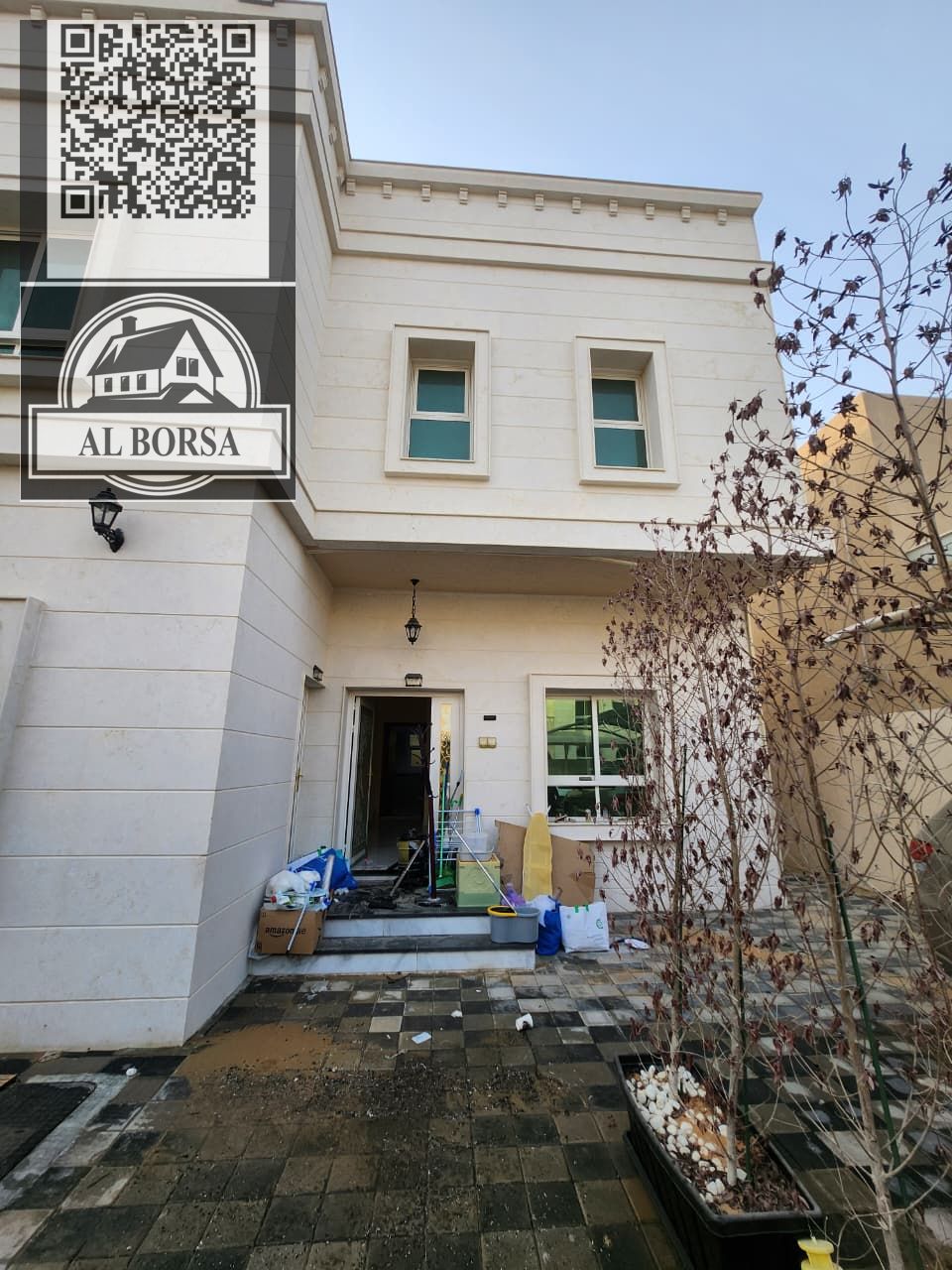 Luxury villa for rent in Al Zahia - Ajman | Consisting of three master bedrooms with a large living room and hall, suitable for families
