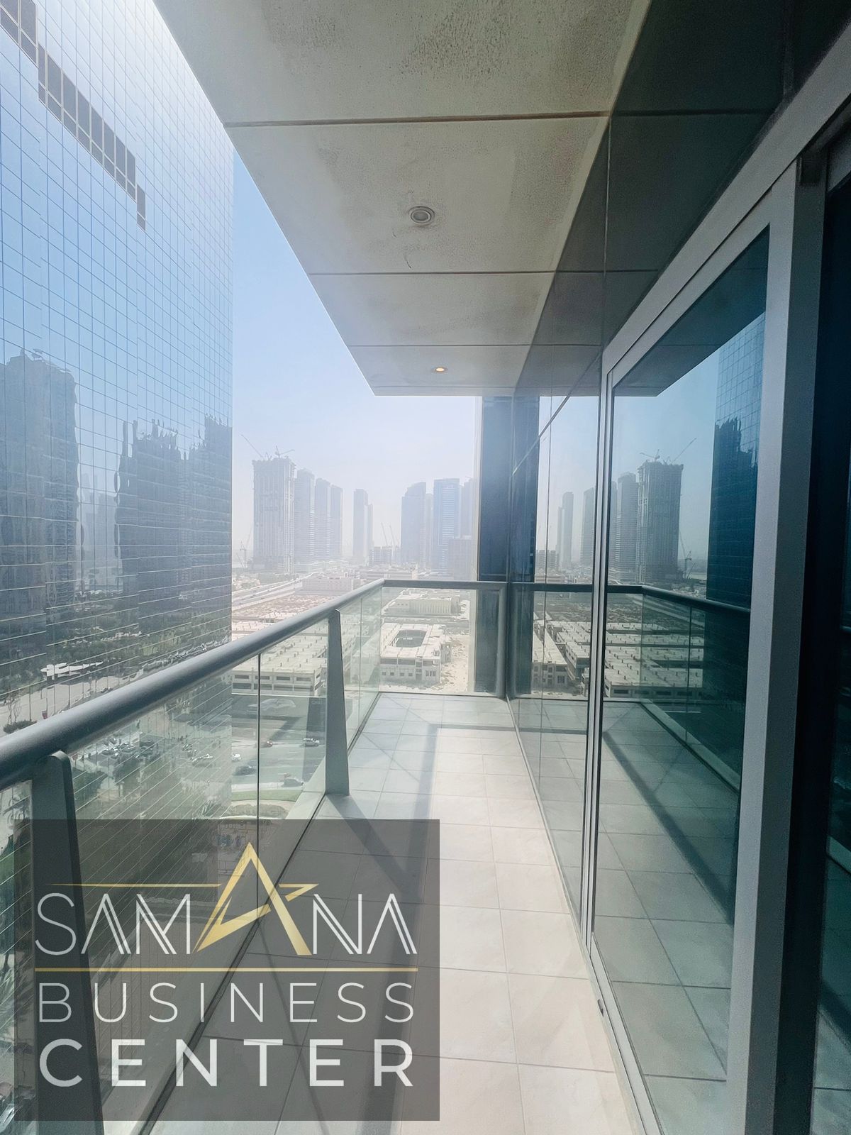 FULLY SERVICED OFFICE WITH BALCONY ACCESS / 4 VISA QUOTA/ NO COMMISSION