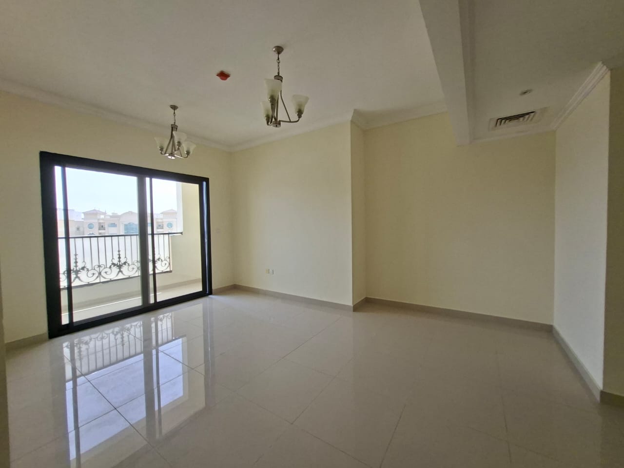 Very big Luxury 1. bhk APARTMENT with parking with parking