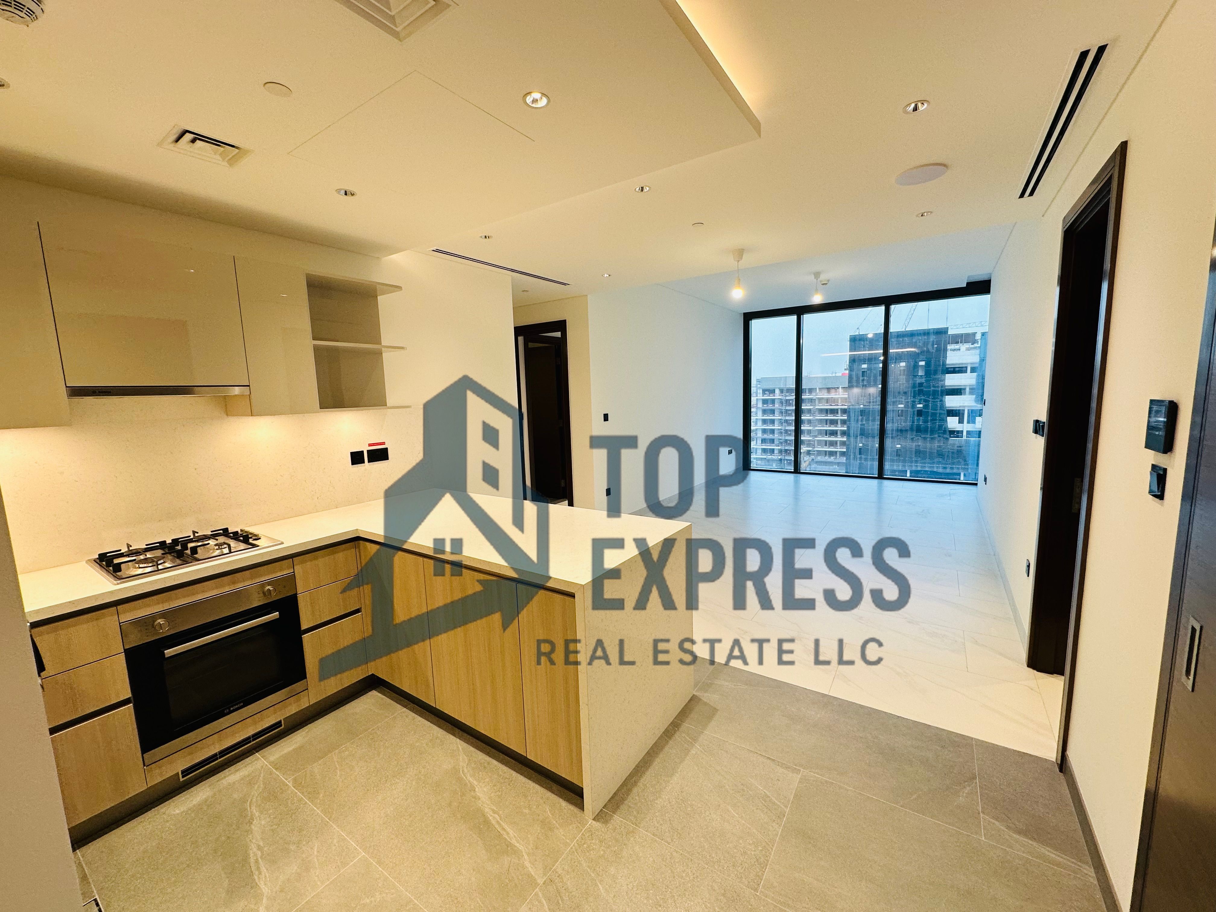 Beautiful 2 Bedroom + Maids Room with Huge Layout and Big Kitchen