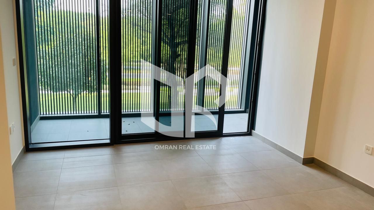 For Sale – 2 Bedroom Apartment in Prime Location | Smart Home & Garden View