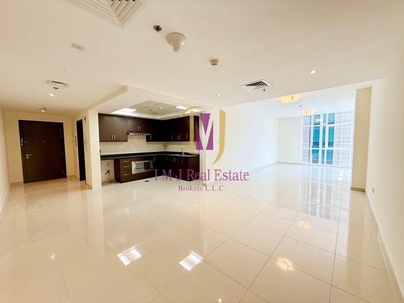Unfurnished 1BHK | High Floor | SZ Road View