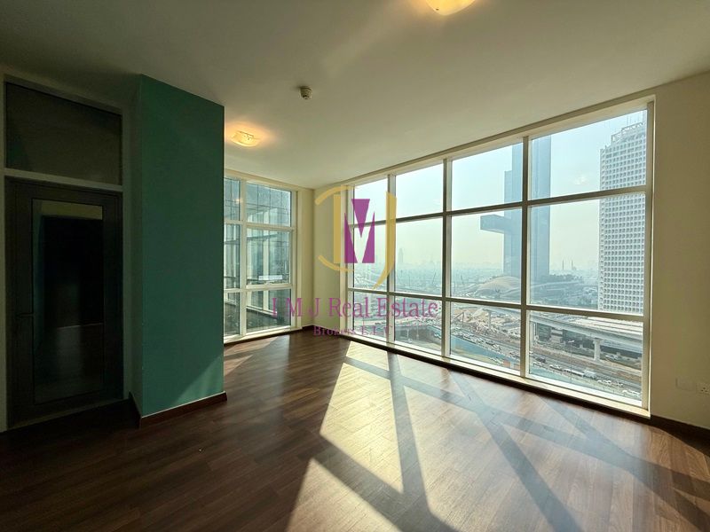 UNFURNISHED 2BHK | MID FLOOR | SH. ZAYED ROAD VIEW