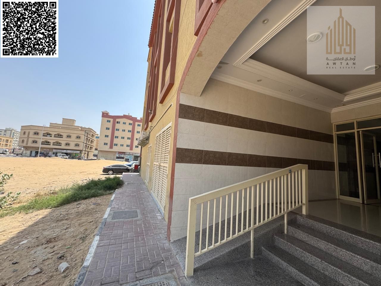 For investment lovers, a new building with excellent income.