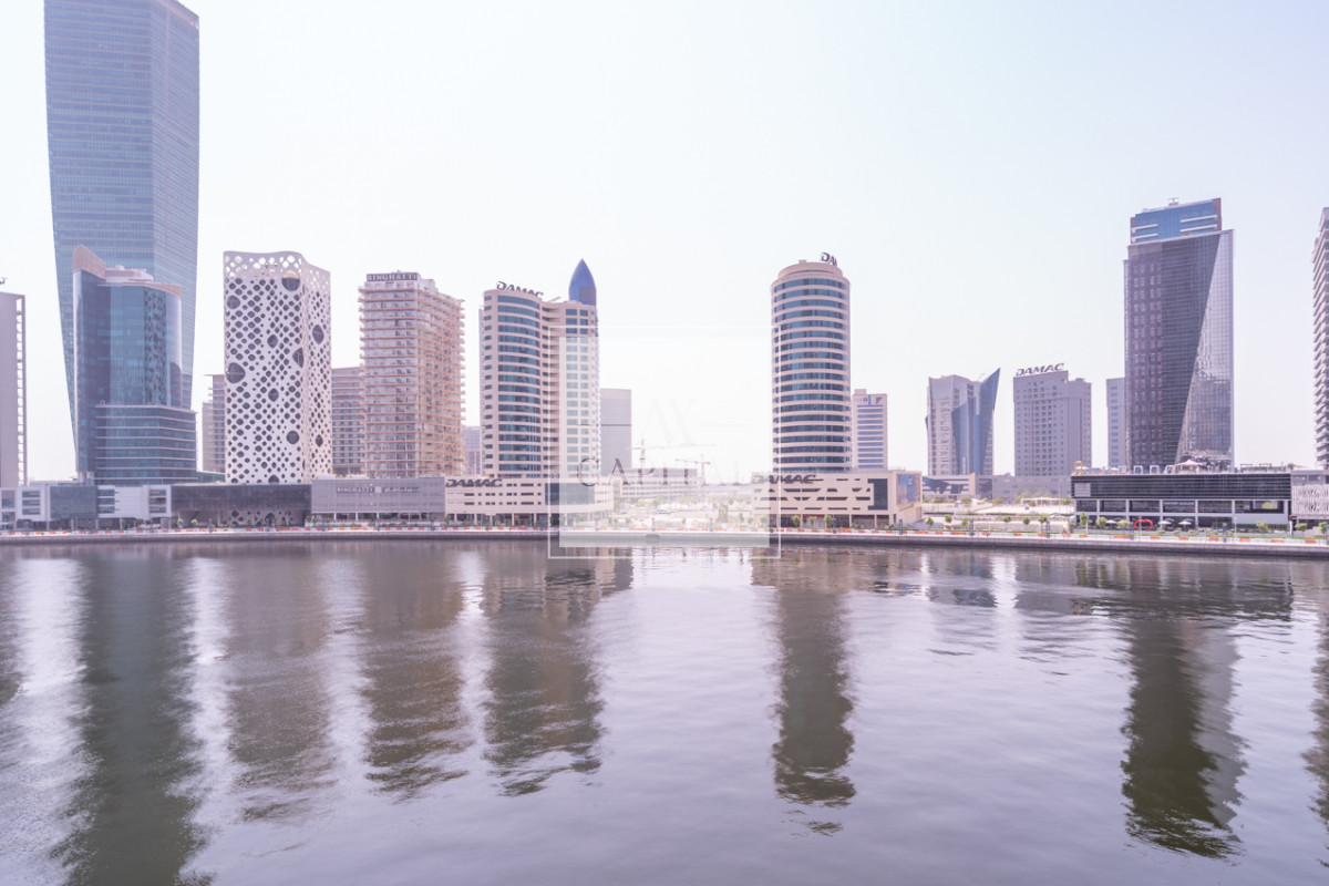 Exclusive Duplex | Canal Views | Peninsula Five