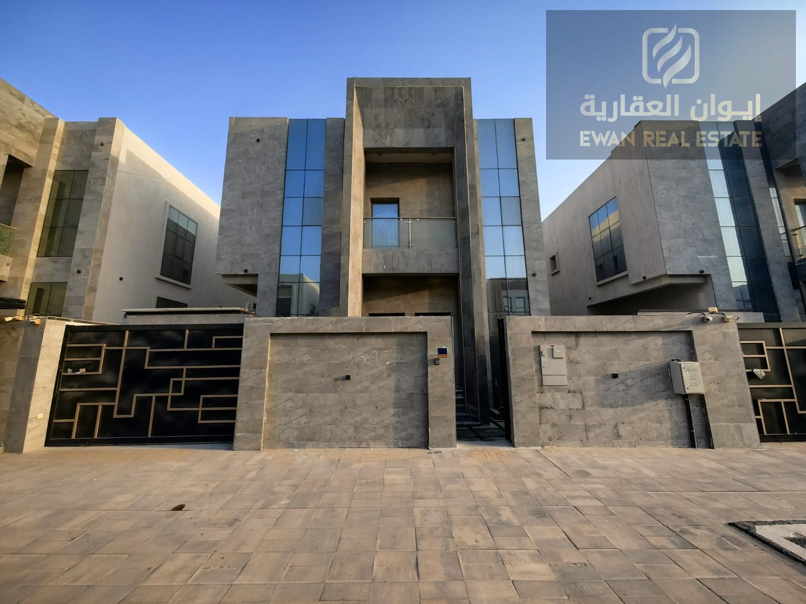 Modern villa for sale in Al Yasmeen area, fully furnished, with furniture. Electricity, water, and air conditioning included.