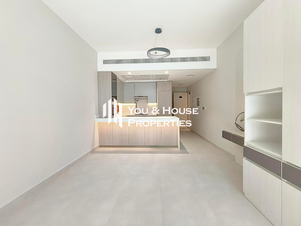 Exceptional Living 1 Bed I Unique layout I With Prime Location