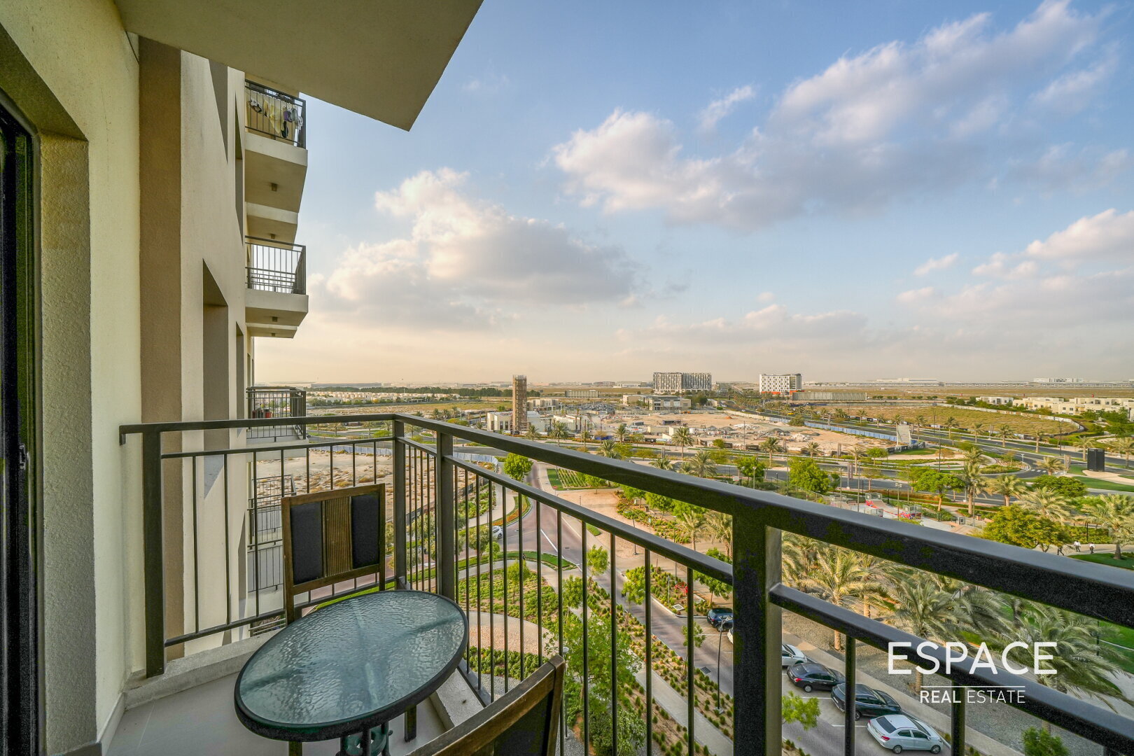 Golf Course View | High Floor | Vacant