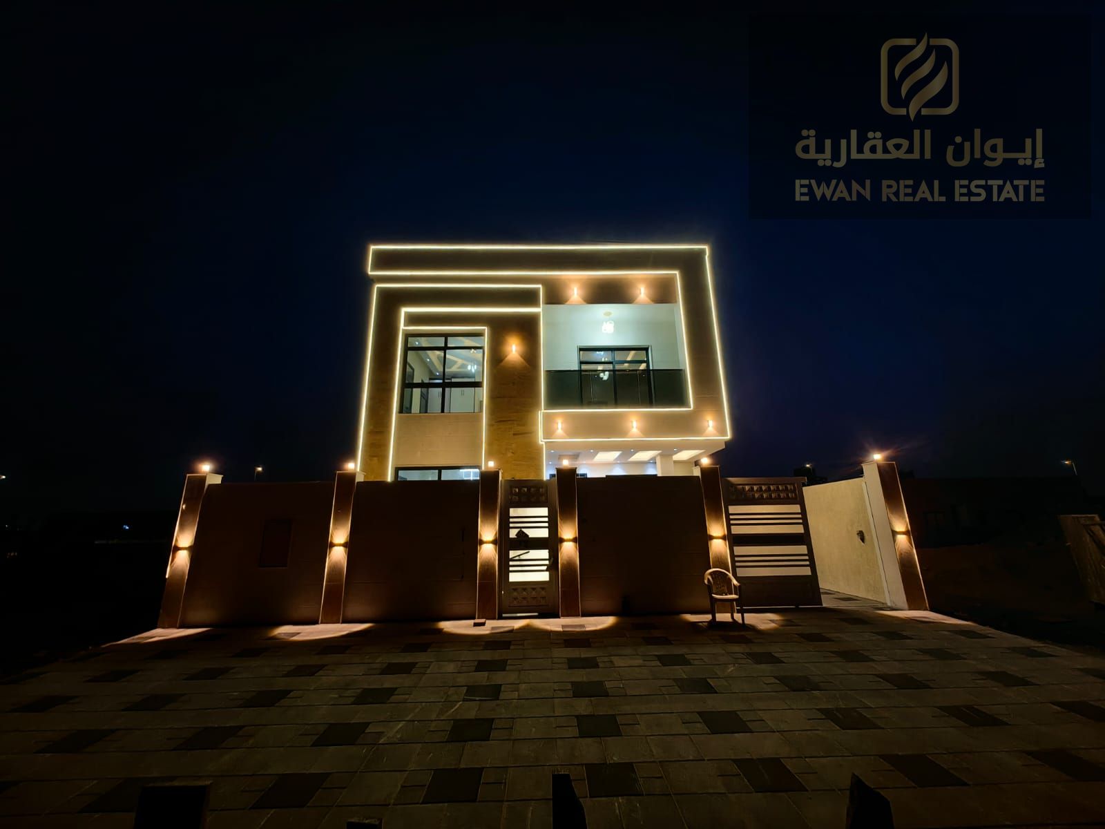 A wonderful villa for lovers of tranquility and distinction in the most prestigious area of Ajman, Al Helio 2. With all amenities, a villa for sale