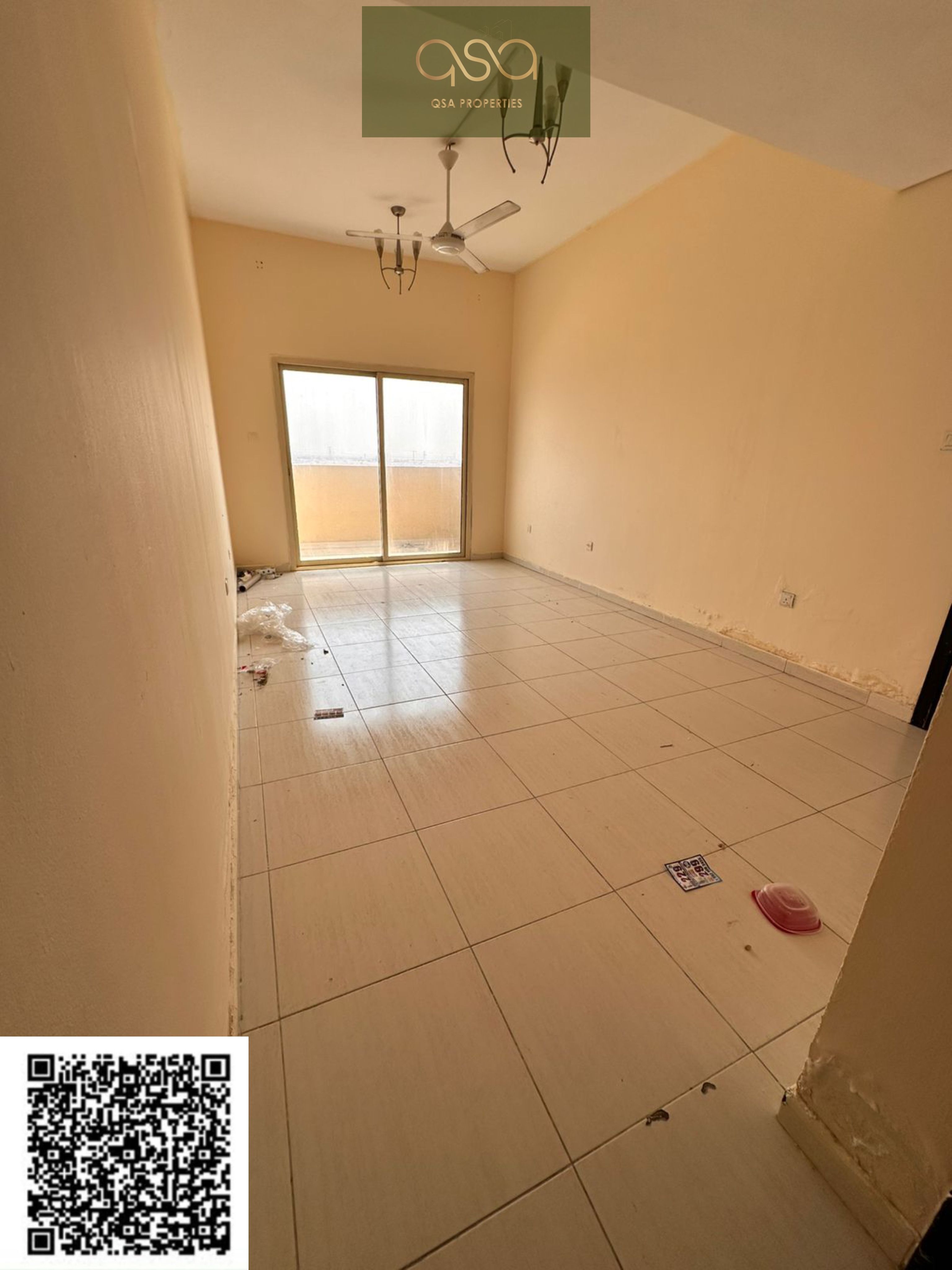 Spacious 1BHK in Lavender Tower | AED 320,000 | Open View