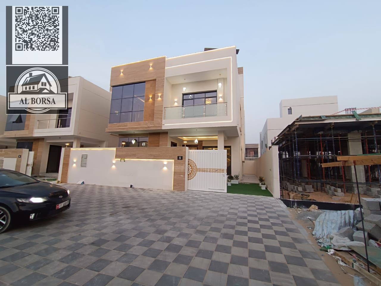 For sale, a villa in Al Zahya, Ajman, 6 rooms, a living room, a kitchen, and a spacious area, including registration fees.