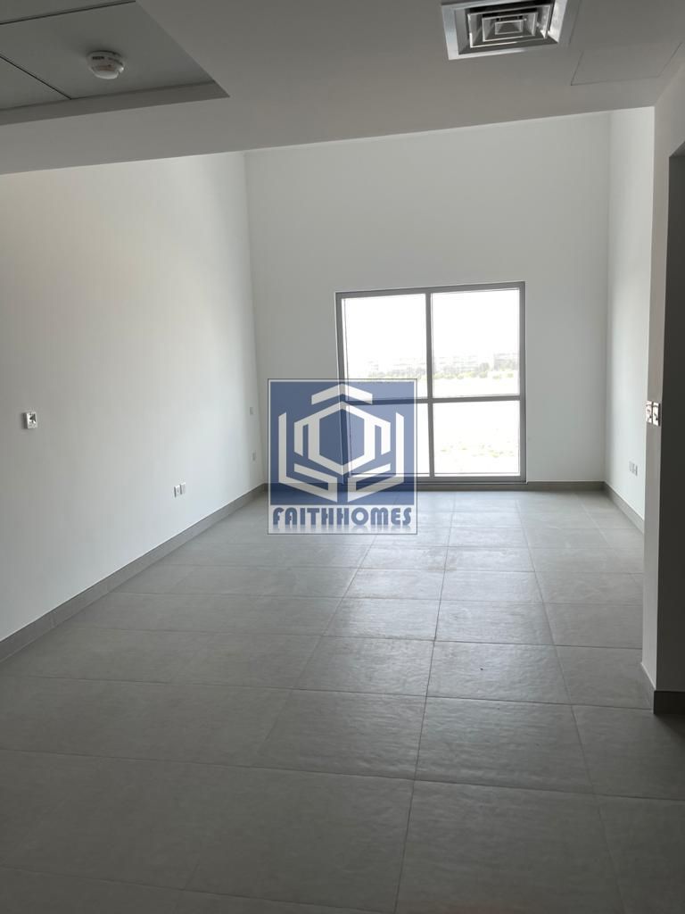 Spacious Unit | Stunning Views | Motivated Seller