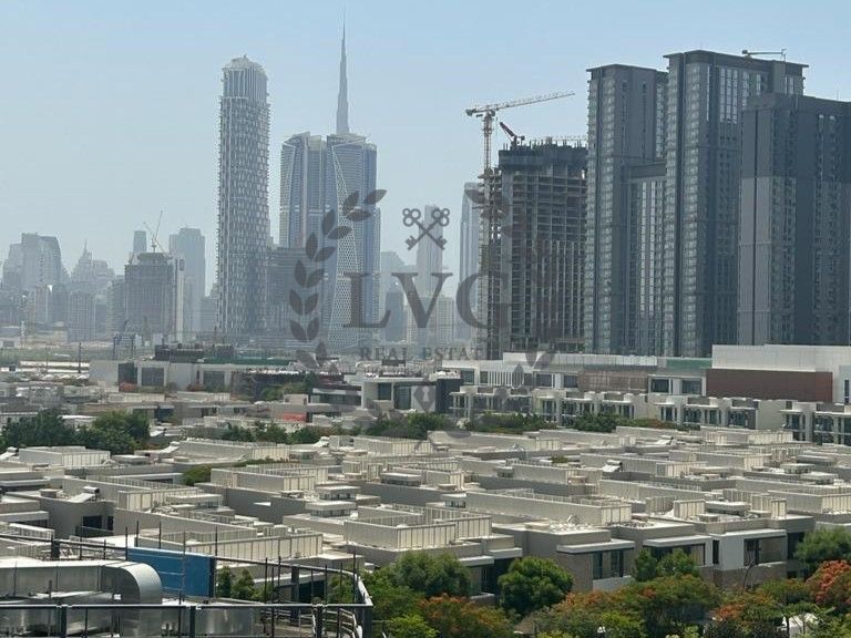Burj Khalifa View | Study | Easy Access to Park