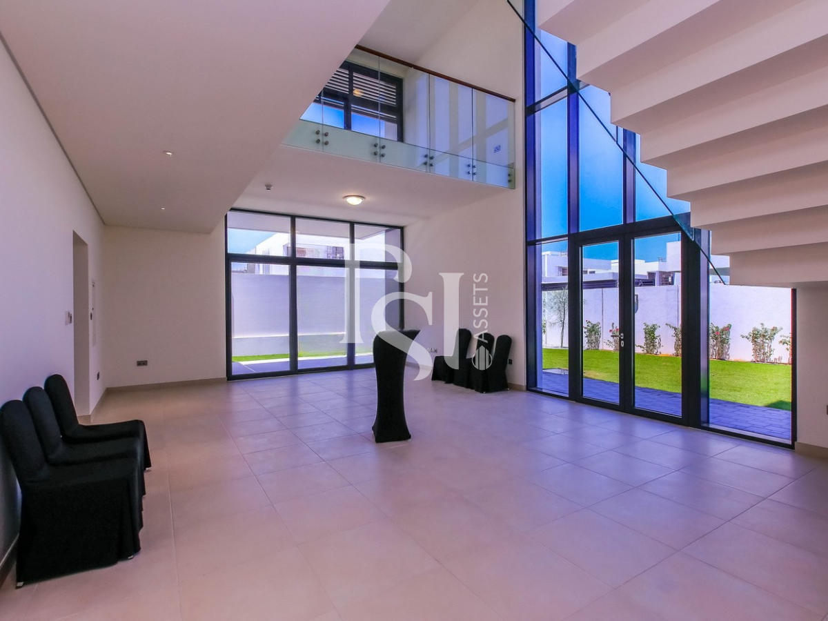 Private Garden | Terrace | Spacious Villa