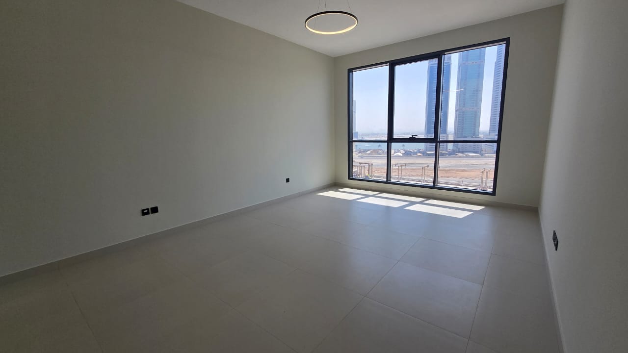 For Sale Luxury Apartment with Full Panoramic Sea View in Al Alia Tower