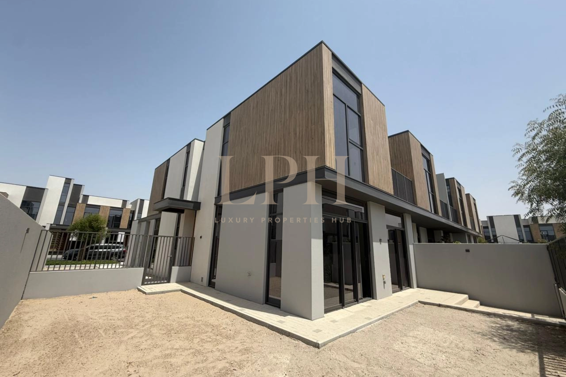 Park Facing | Prime Location | Ready to Move In