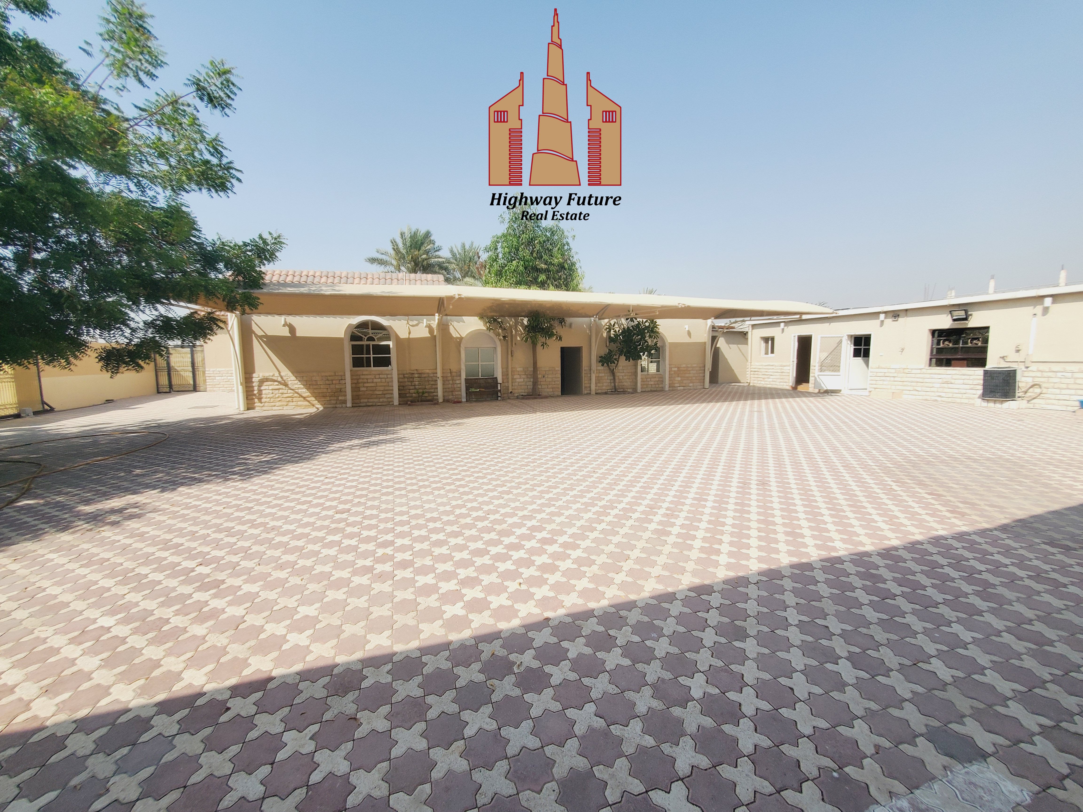 Very big garden yard big parking hall Majlis Maid room like new 14 bedroom 7 big room 7 small room 150k