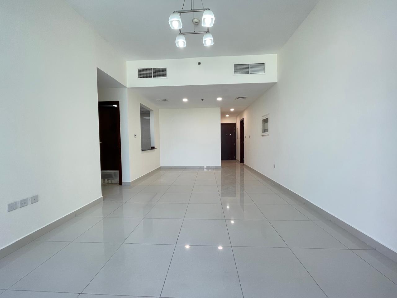 CLOSED KITCHEN !! 1BHK !! READY TO MOVE