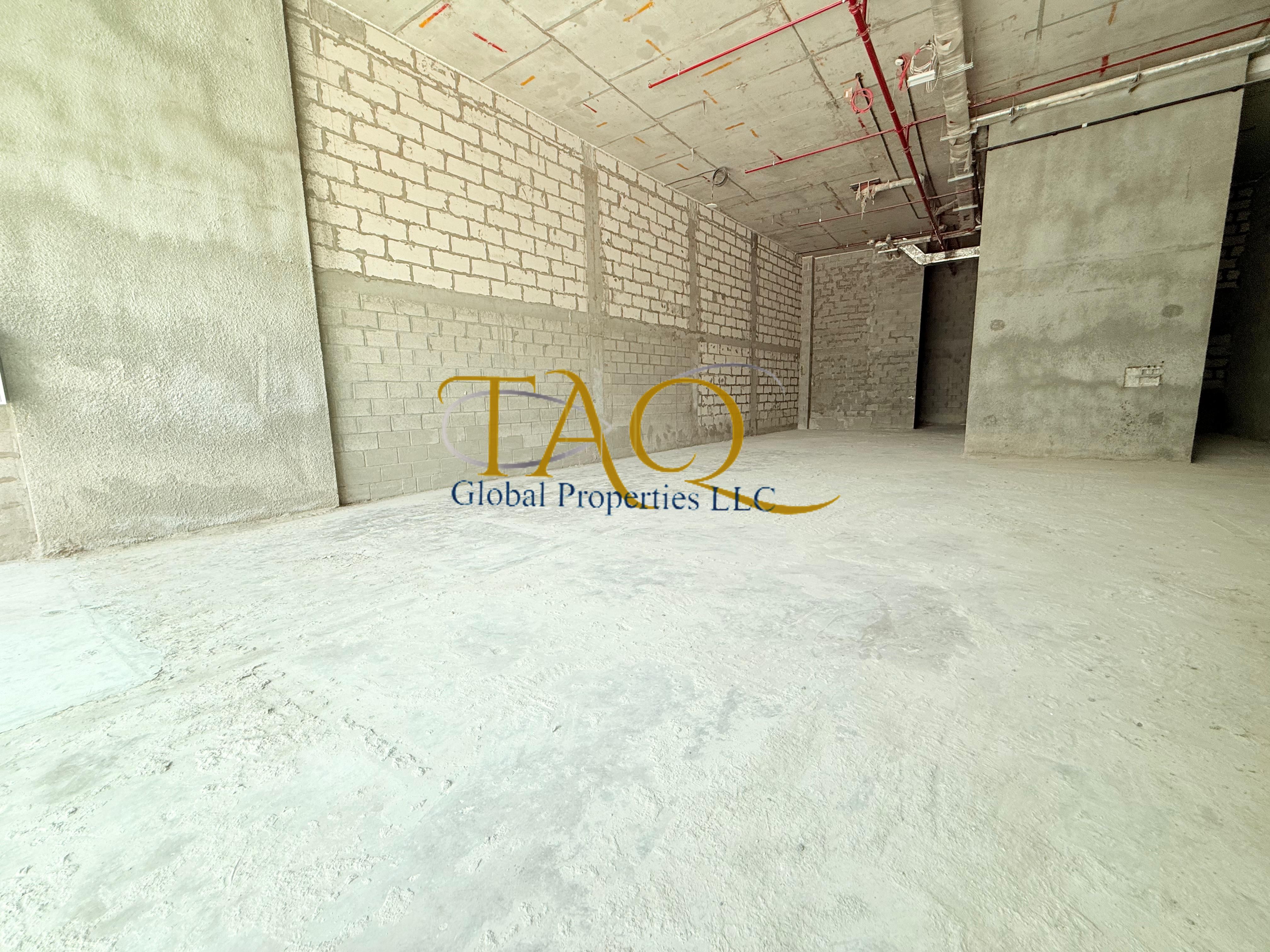 Retail space for yearly rent.