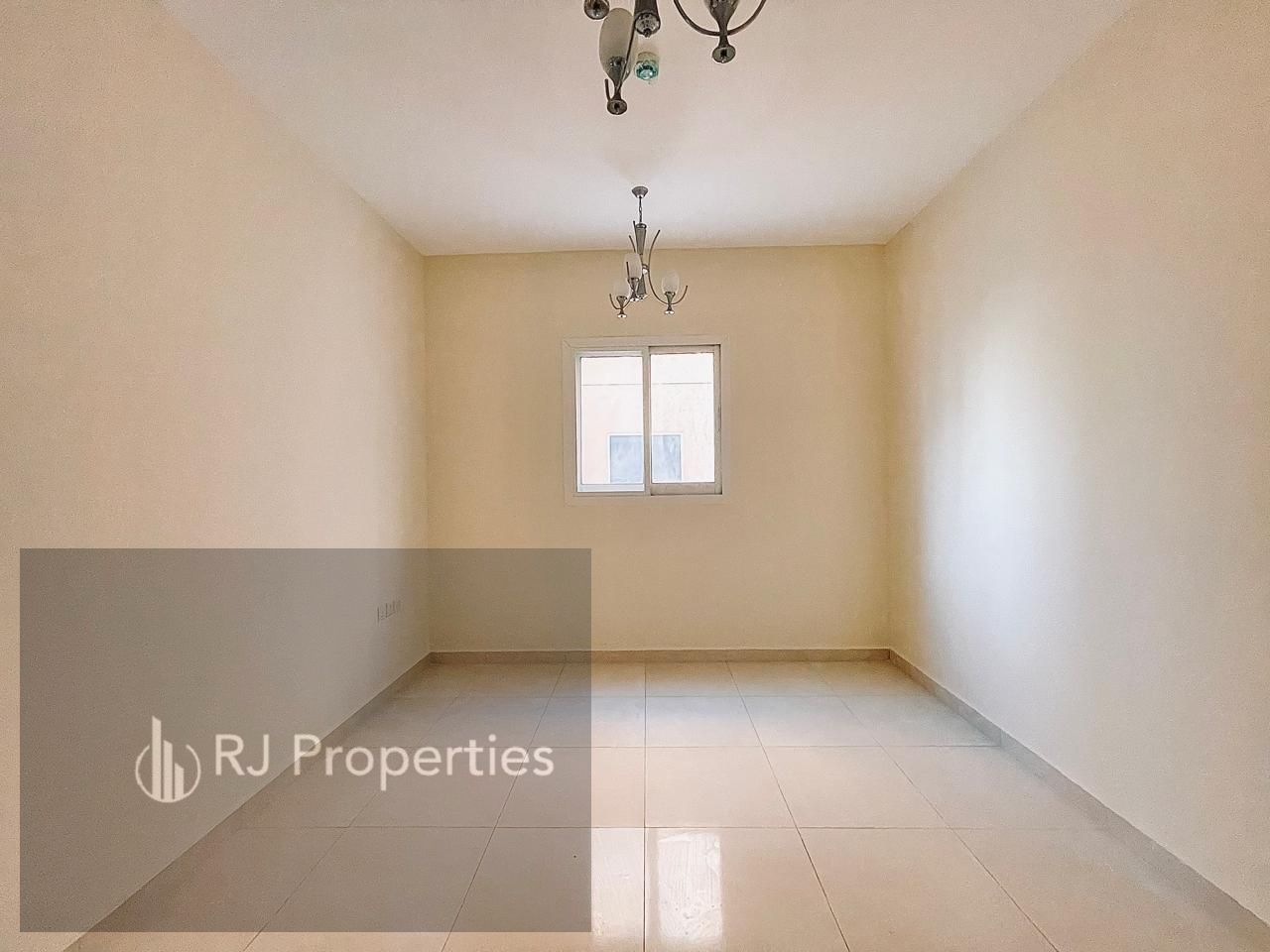 Brand new building - 1 BHK apartment - family building - nearby school area - easy access for Dubai