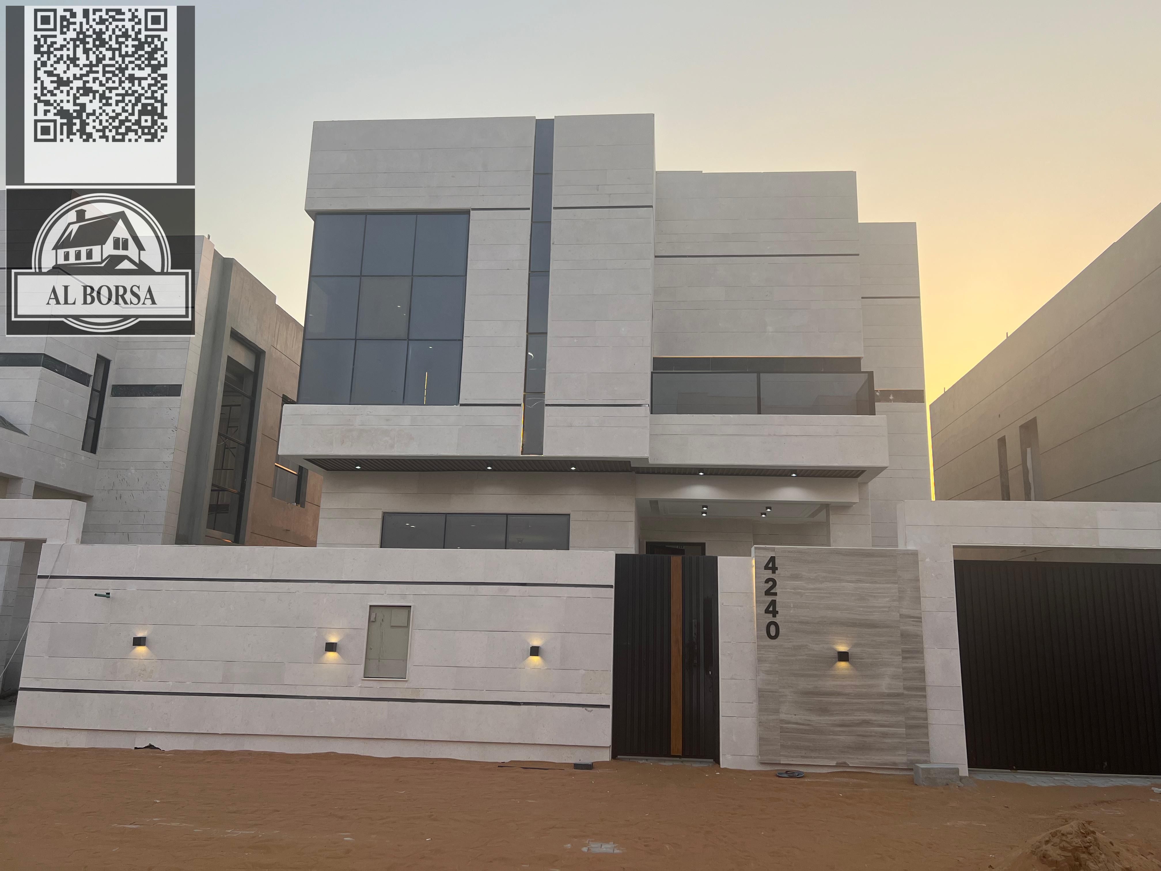 For sale, a two-story villa in Al-Helio 2. The villa consists of five rooms, a living room, and a hall.