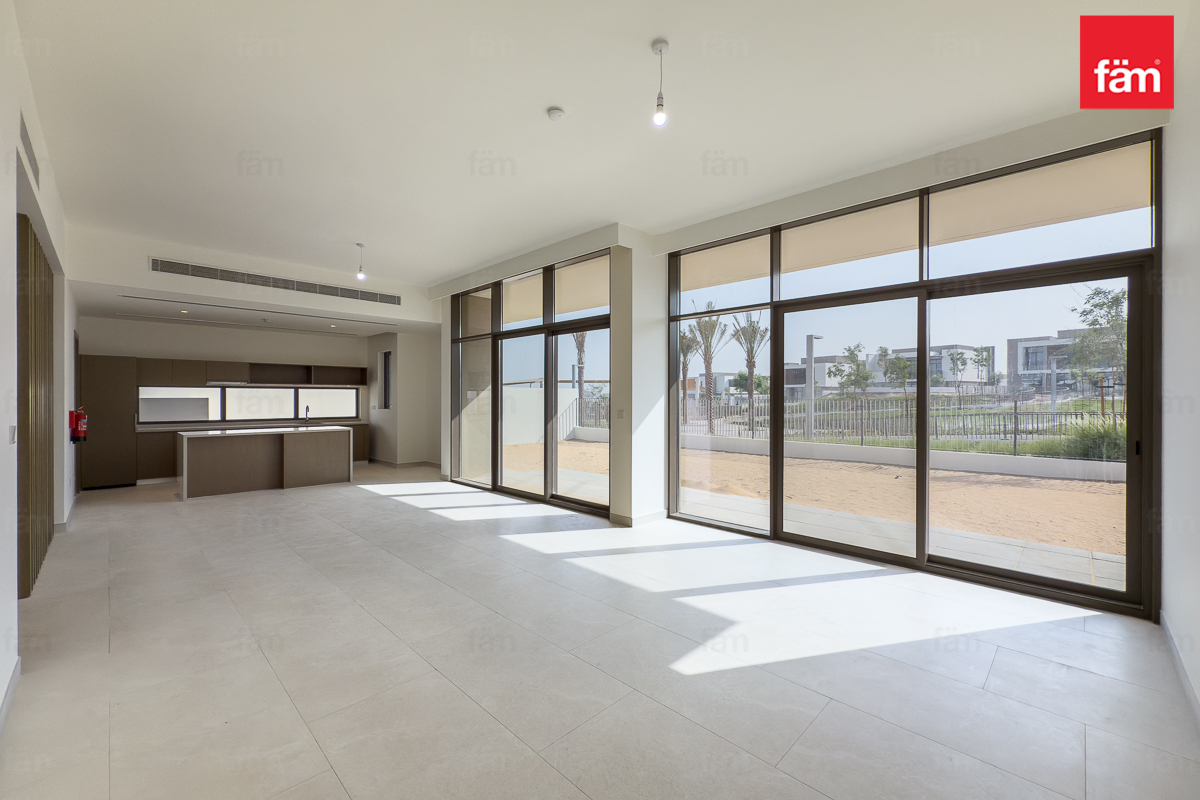 Modern | Big Layout | Vacant | Great Amenities