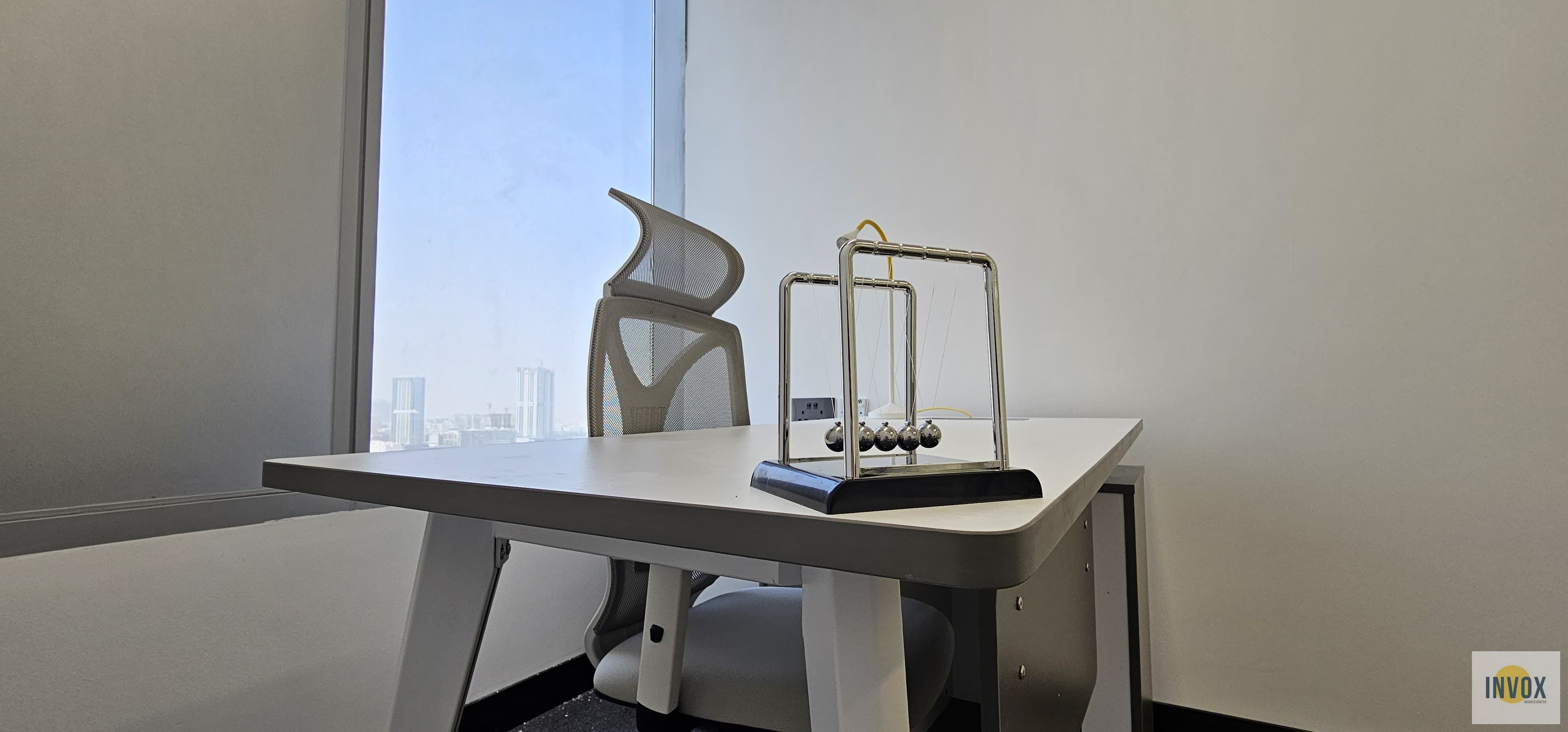 Book Your Slot for Top-notch Serviced Offices with Ejari in the Heart of Dubai with Special Savings!