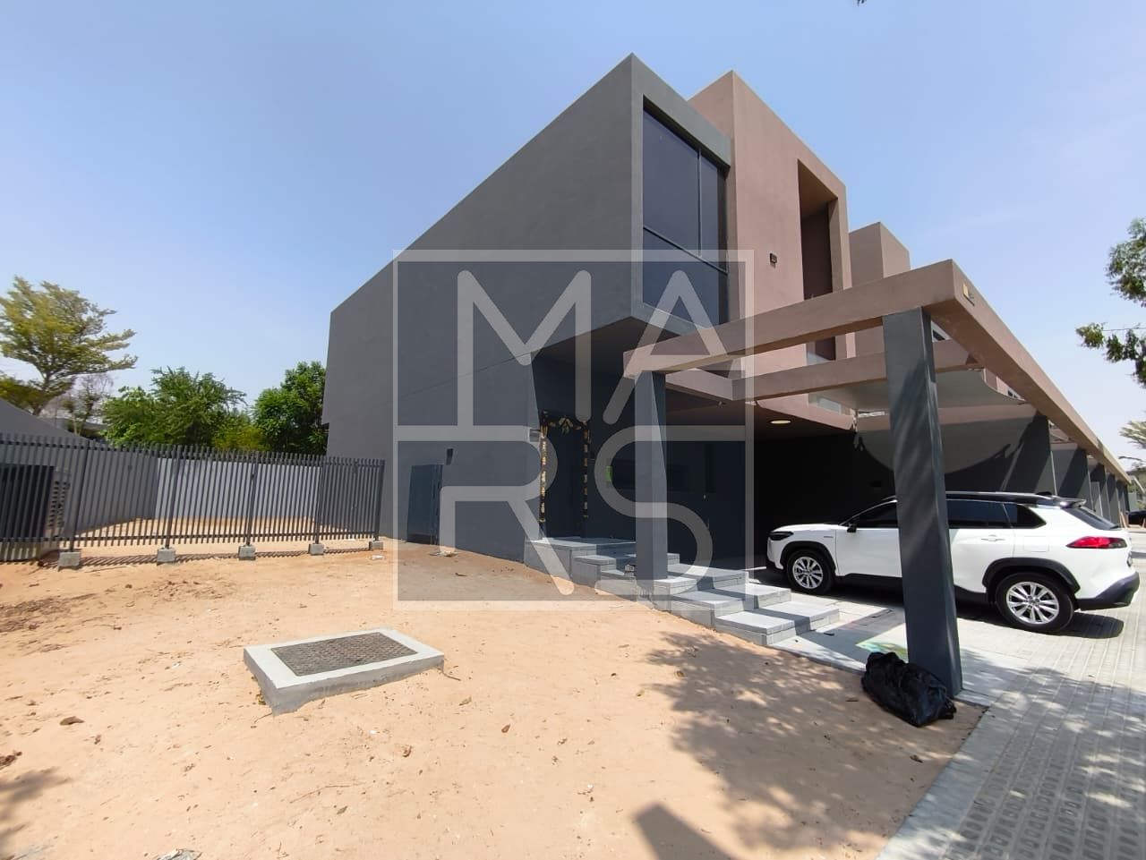 Corner 3-Bedroom Townhouse with All Master Rooms for Rent in Robinia, Masaar – AED 145,000/year
