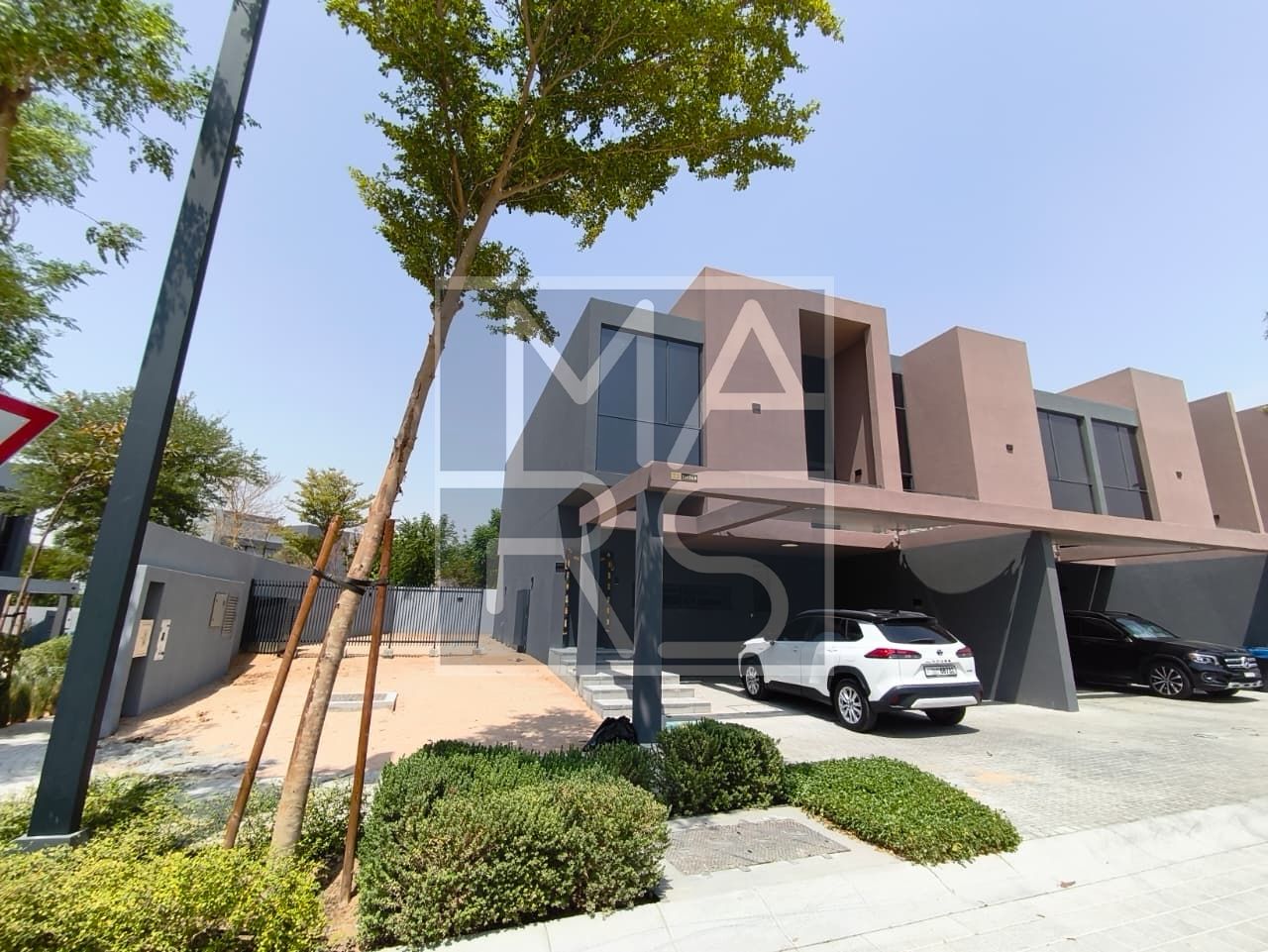 Spacious Layout | 03 Bedroom With Maids Rooms & Garden | Prime Location |