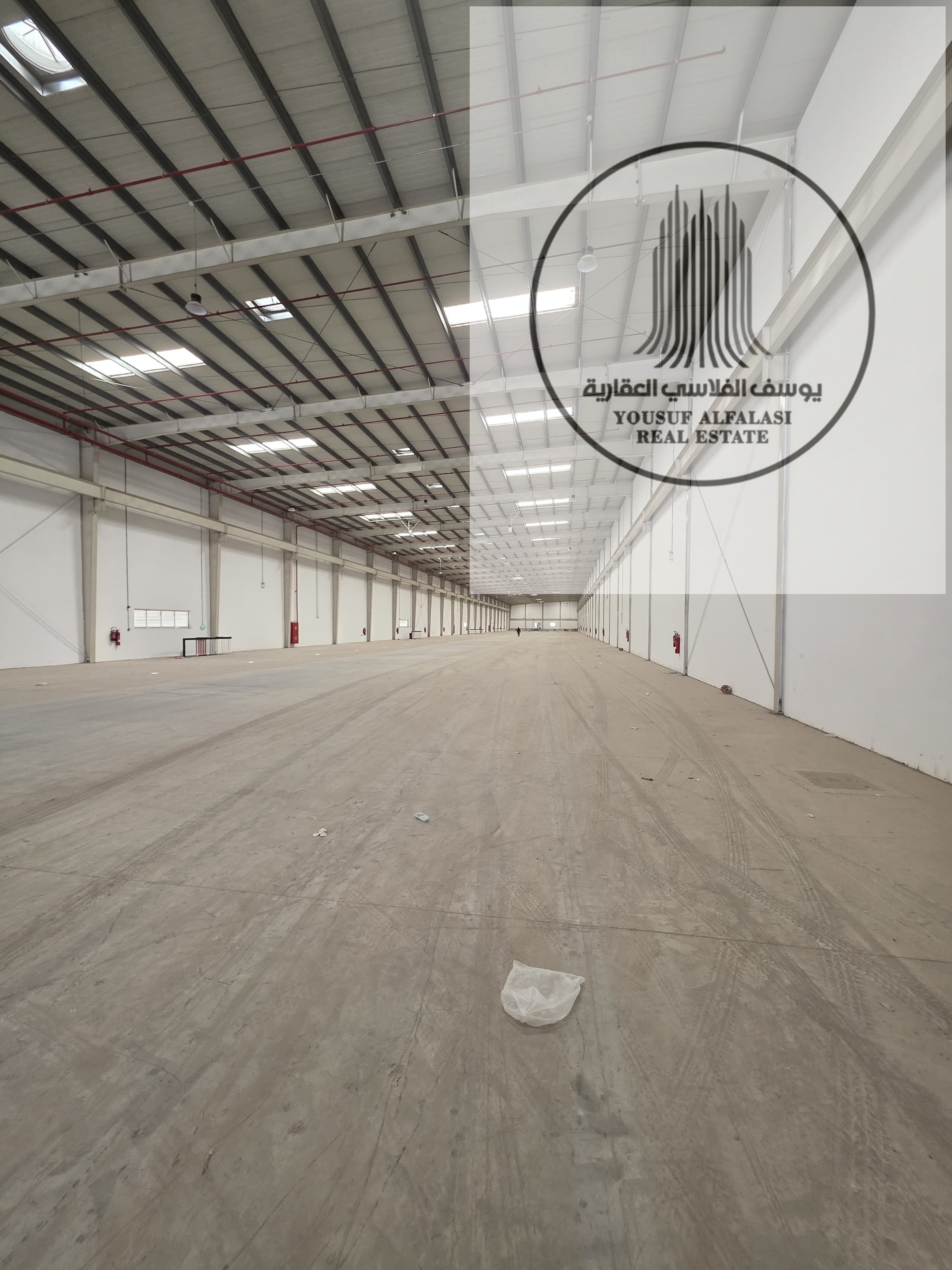 Huge Warehouse for Annual Lease – First Occupant with a Unique Space Now available for annual lease, a new warehouse – the first occupant – with a
