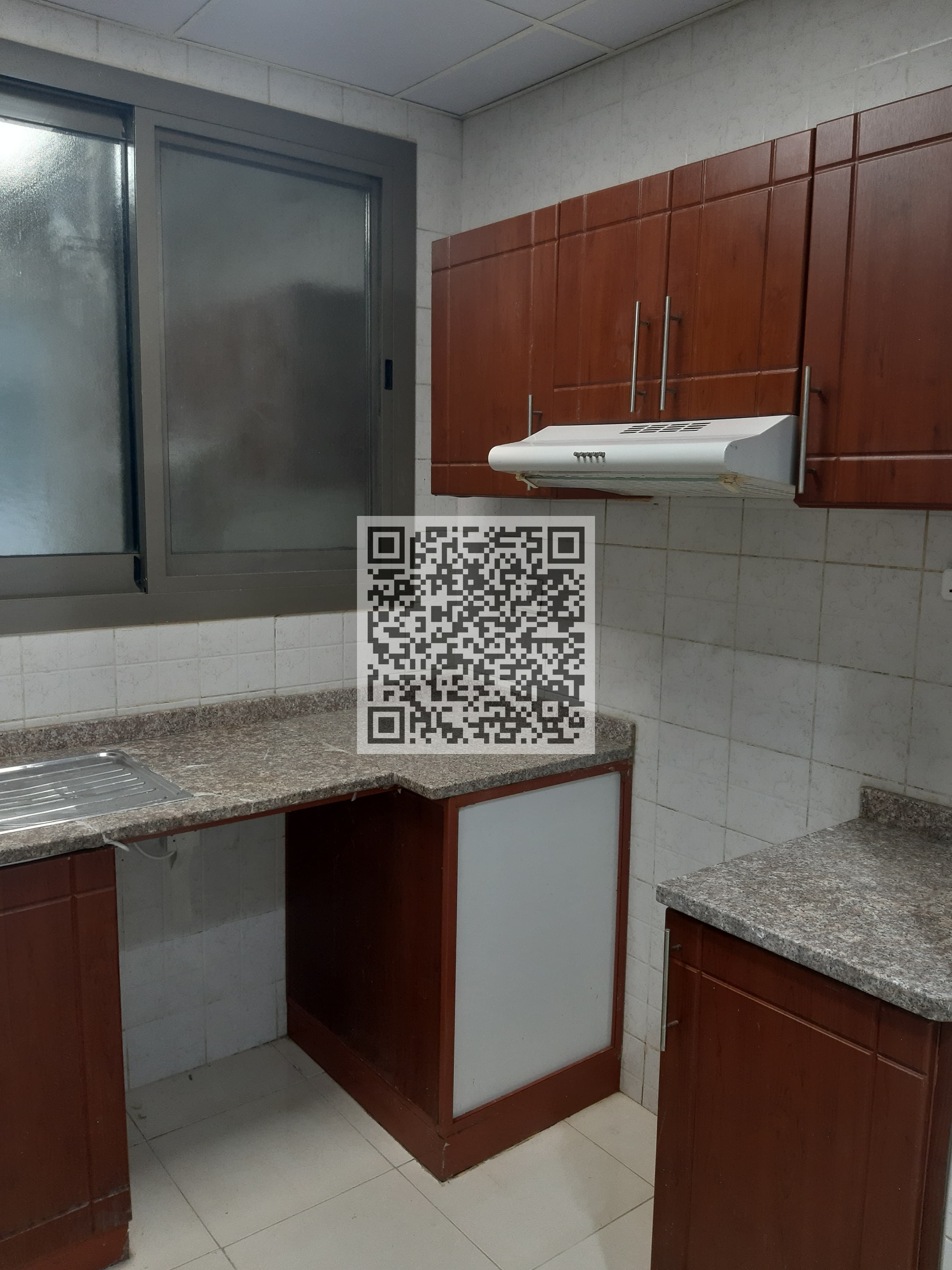 1 / one bedroom plues study room hall apartment for RENT in Paradise Lake Towers B9