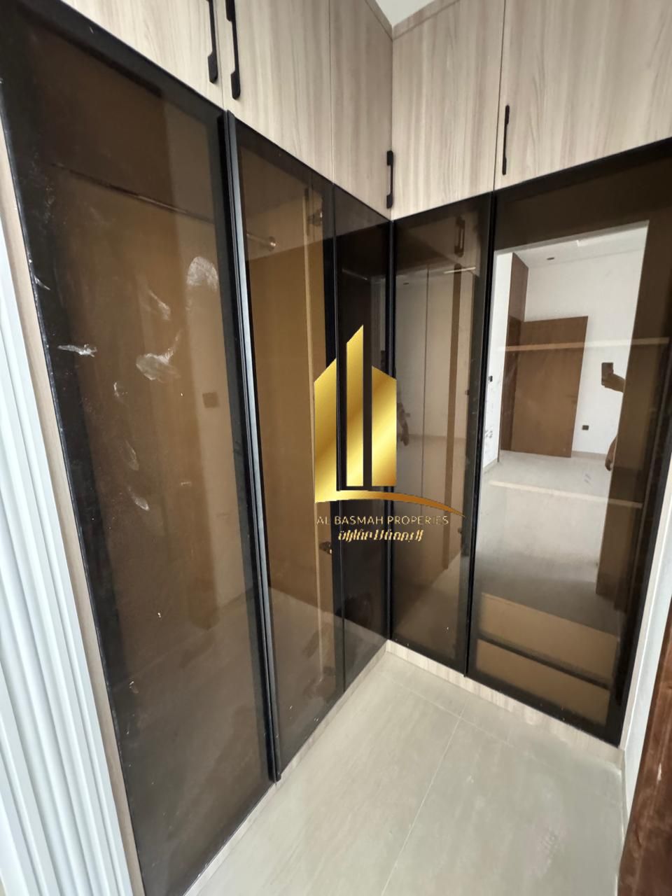 Luxury villa for sale in Al-Hoshi area