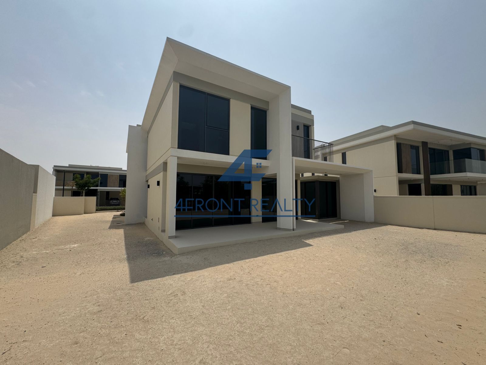 Vacant | Expansive Plot | Prime Location Opposite Park