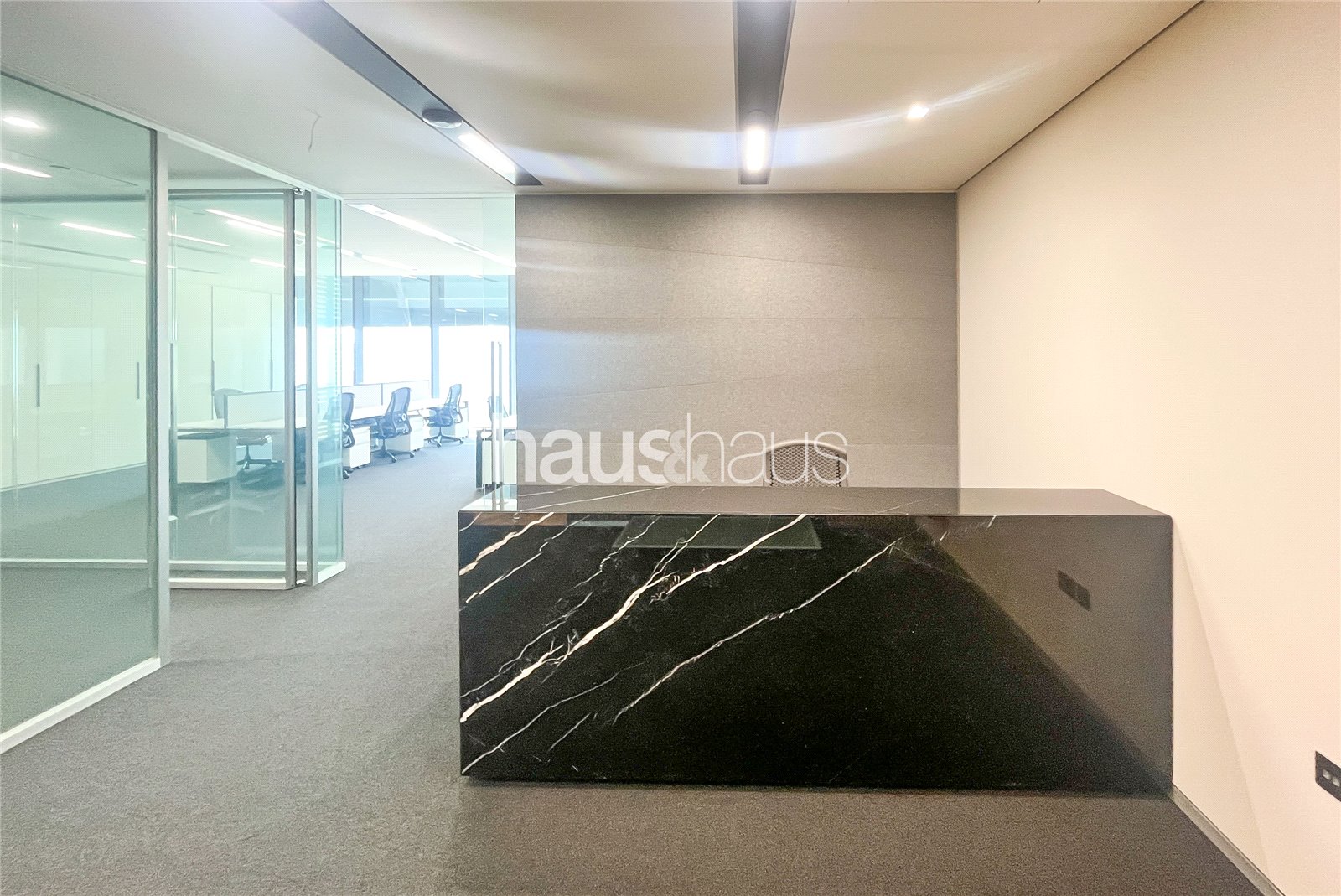 Vacant - Burj Khalifa View - DIFC License