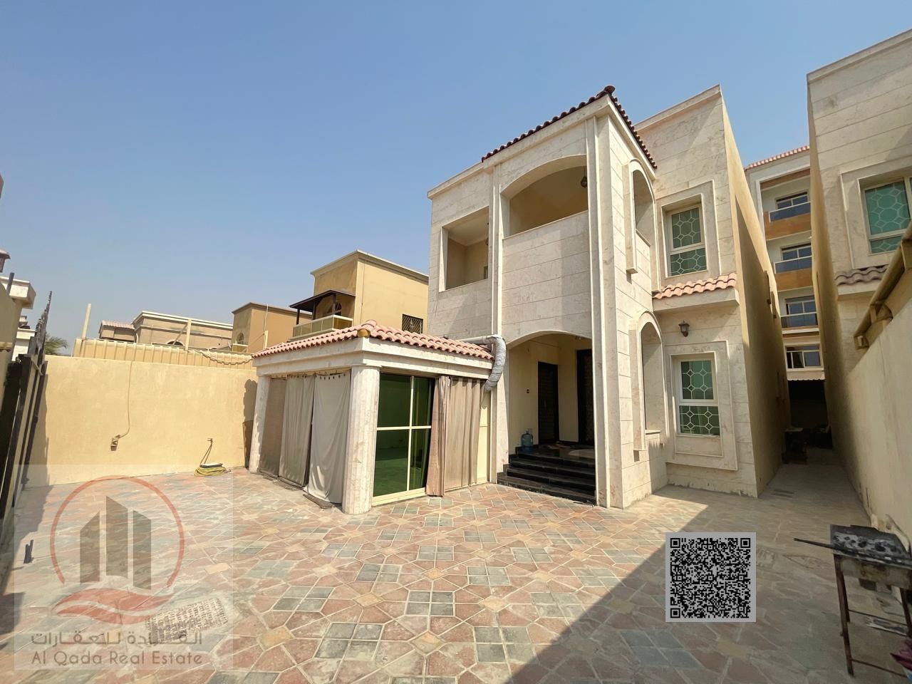 For sale: Villa in Ajman, Al Muwaihat, 5 bedrooms + hall + majlis + maid's room. With electricity + air conditioning. For all nationalities and bank f