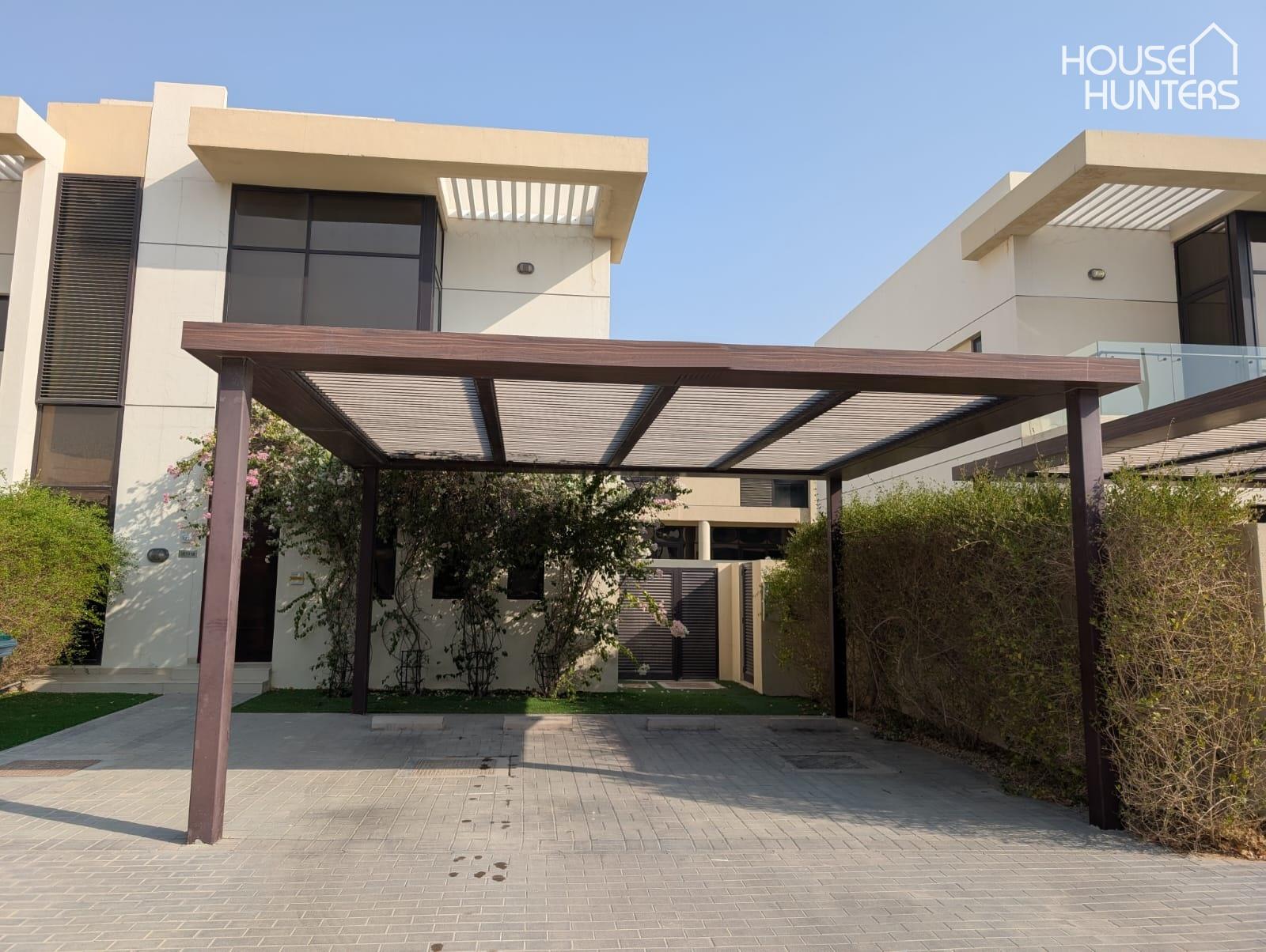 CLOSE TO MALIBU BAY SPACIOUS LAYOUT PRIVATE GARDEN