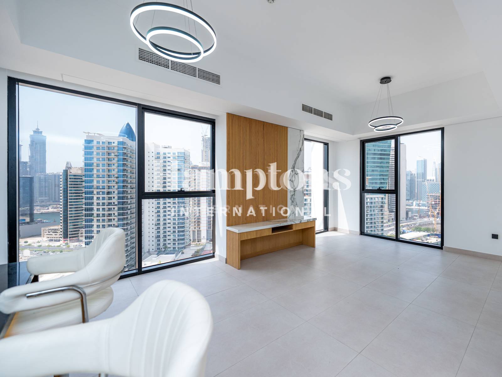 Stylish 3BR Plus Study | Luxury Living