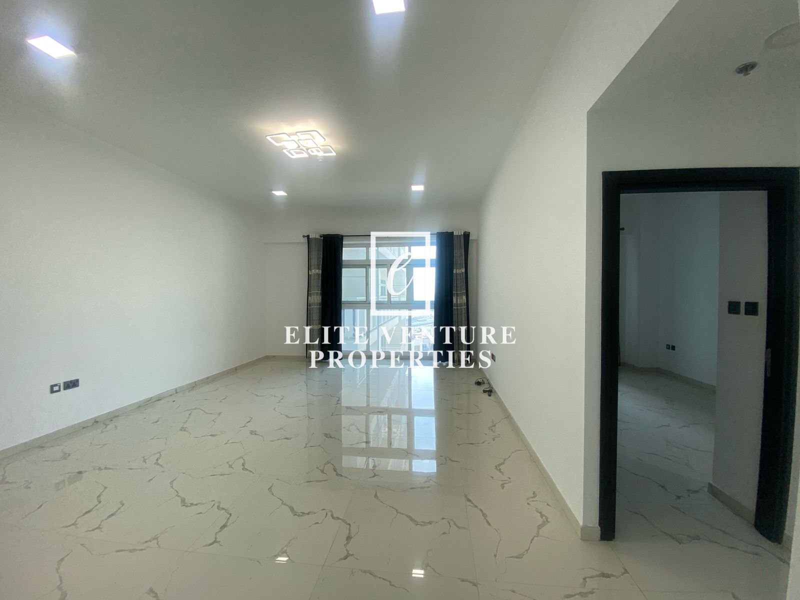 NO COMMISSION | SPACIOUS 1 BEDROOM